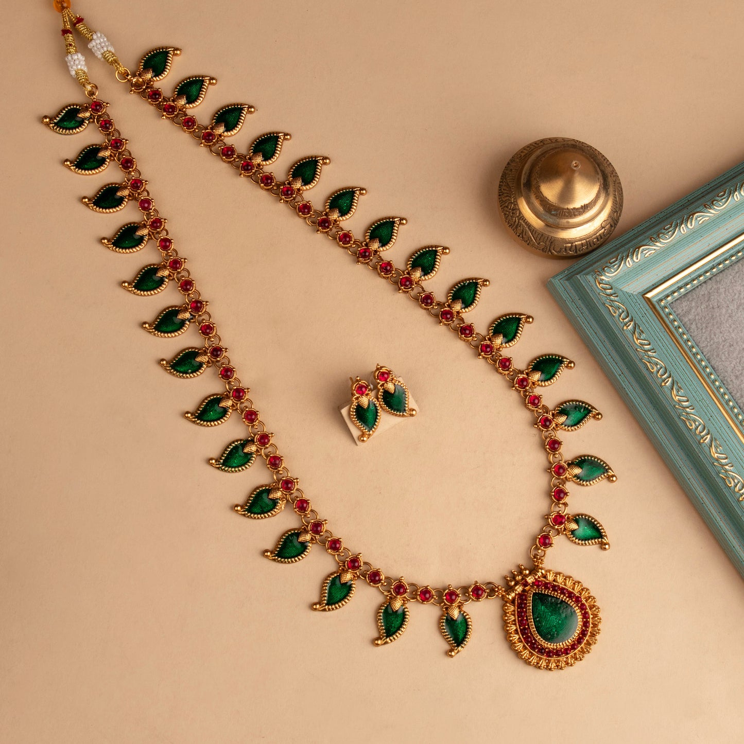 Necklace 749