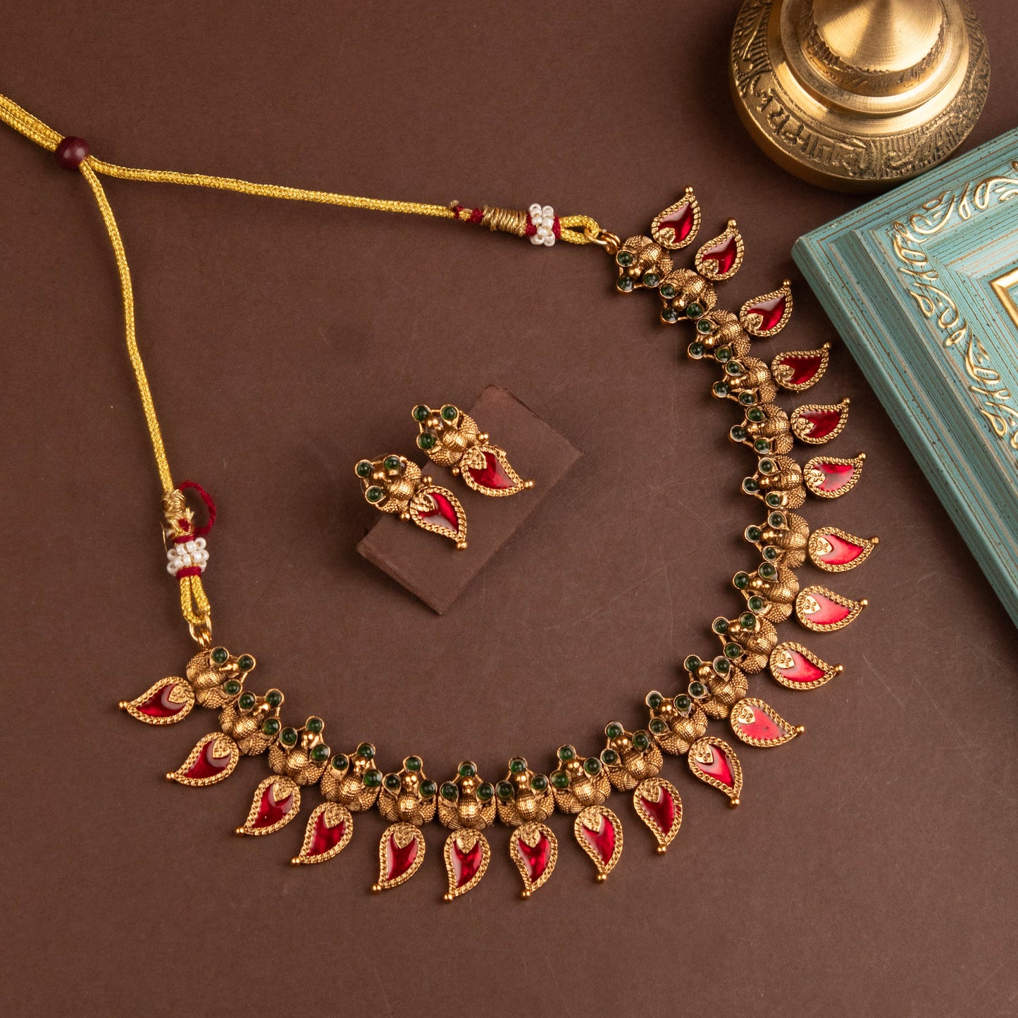 Necklace 251