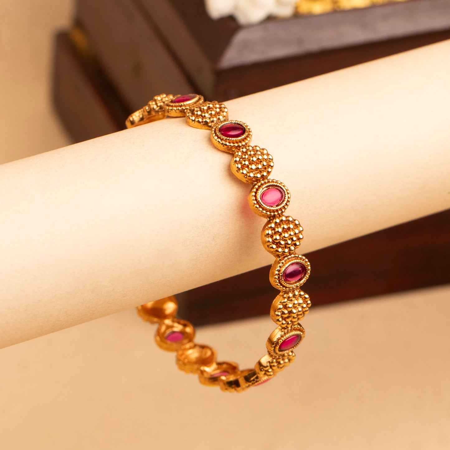 Antique Bangle B321