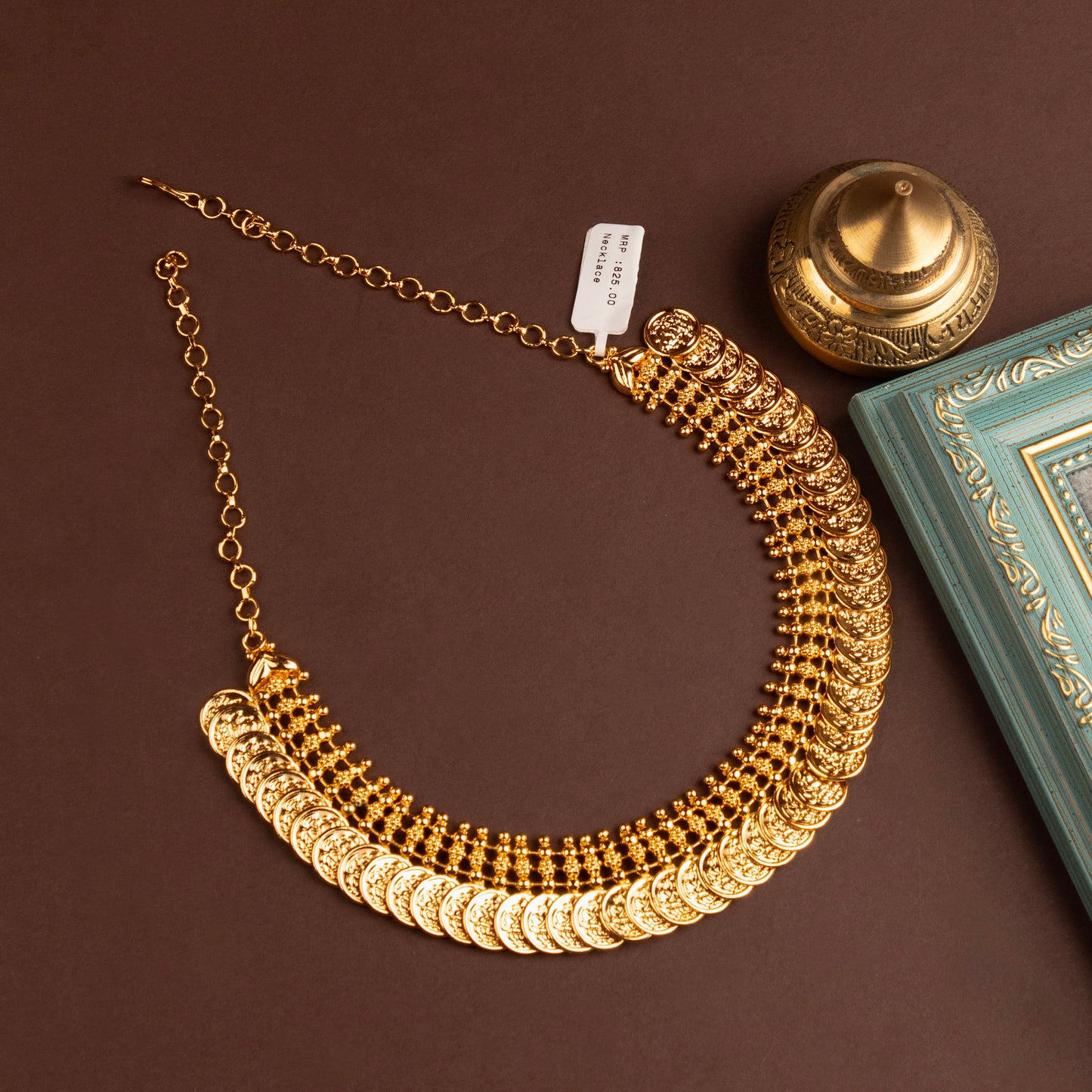 Necklace 208