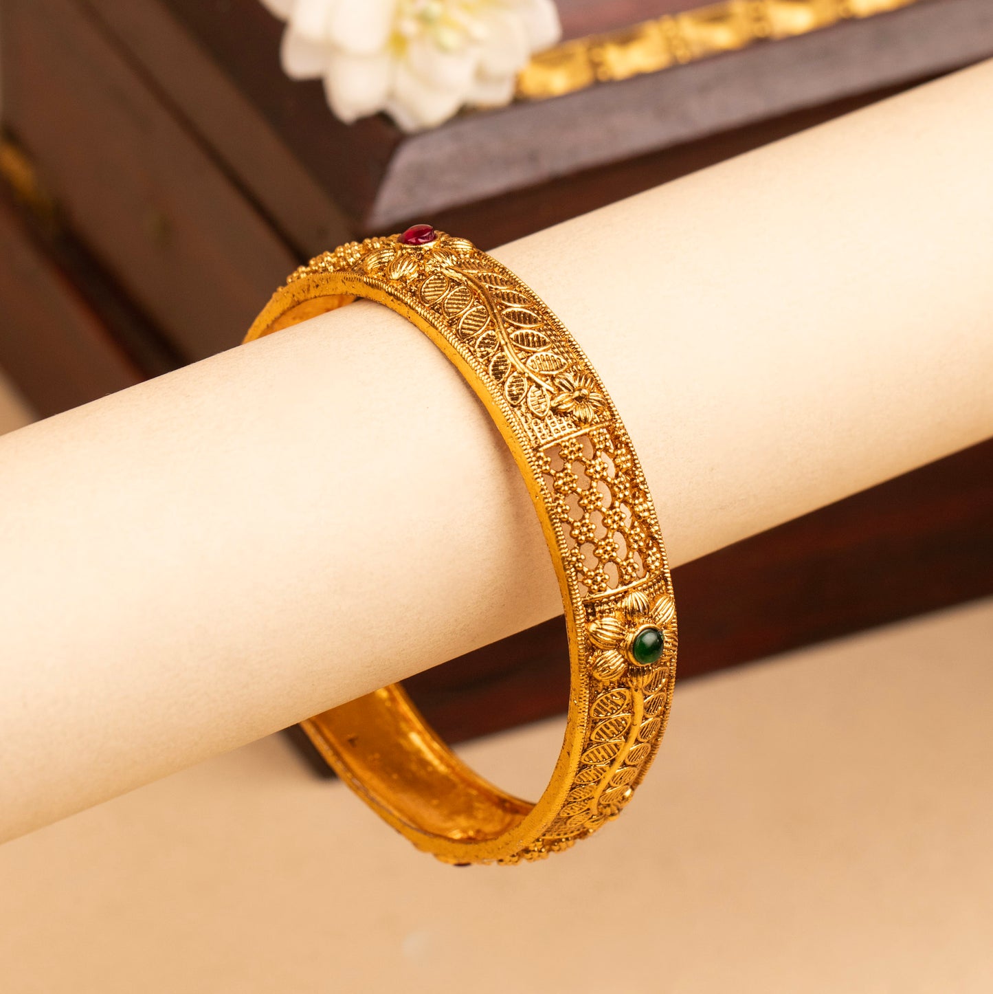 Antique Bangle B308