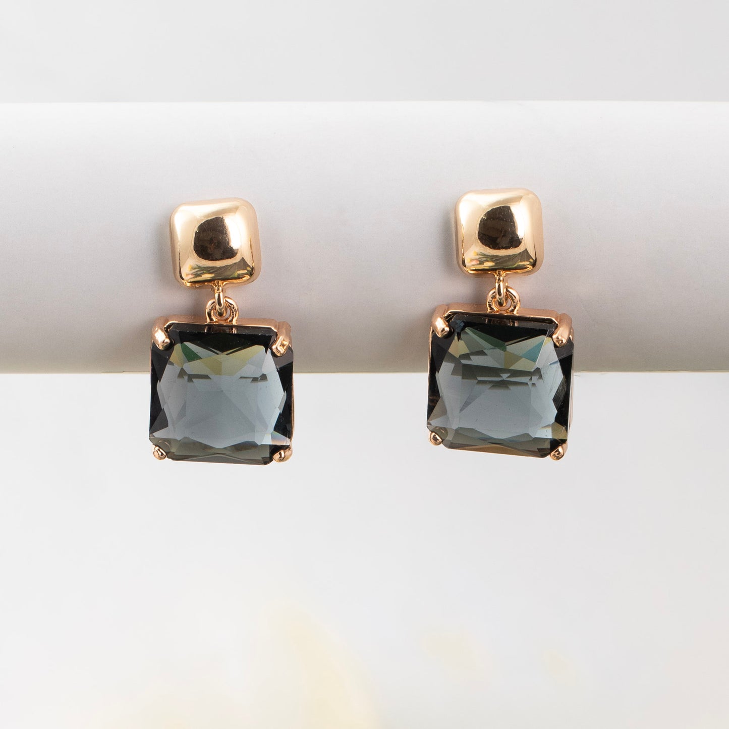 Fancy Earrings E299