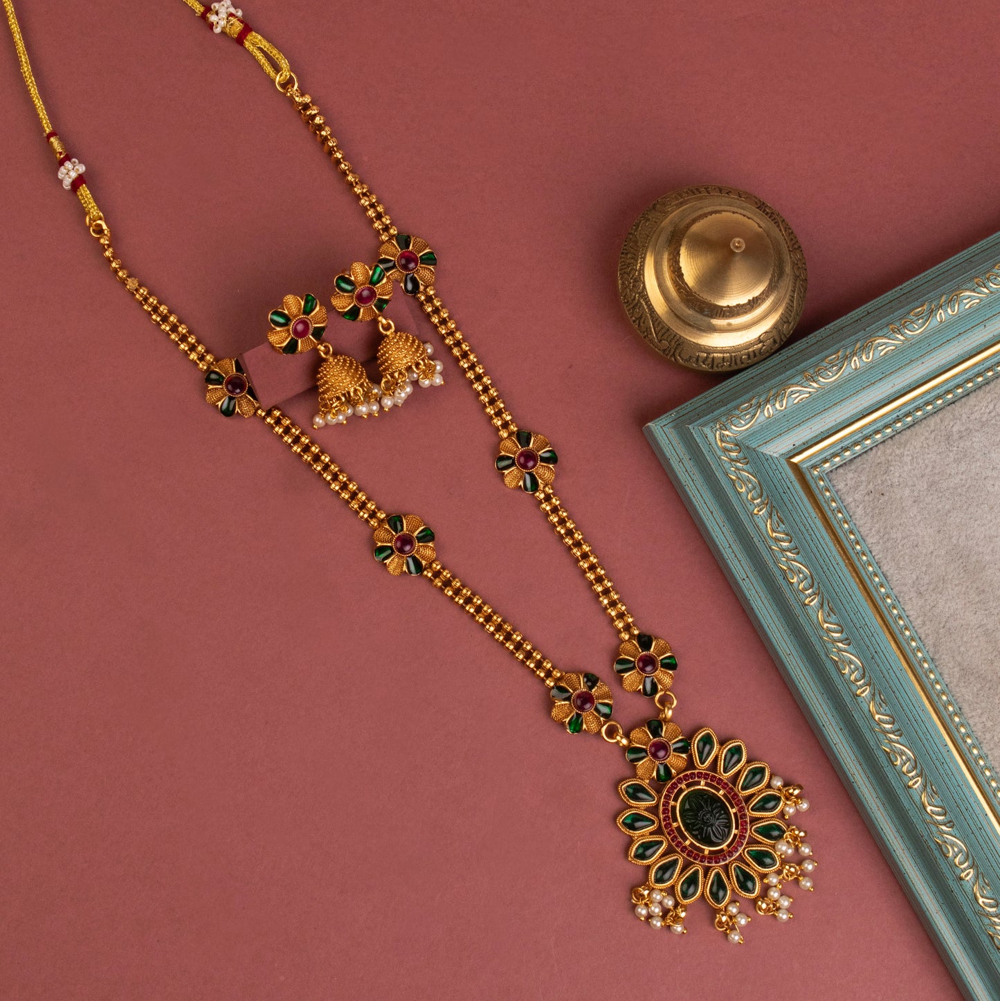 Necklace 599