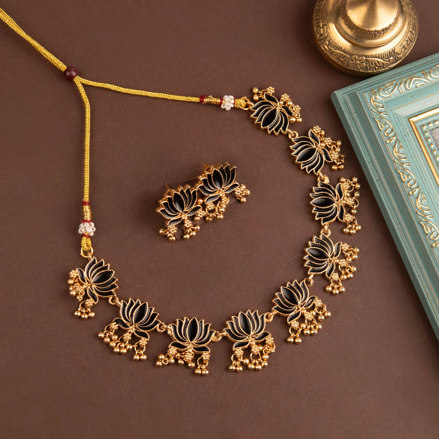 Necklace 447