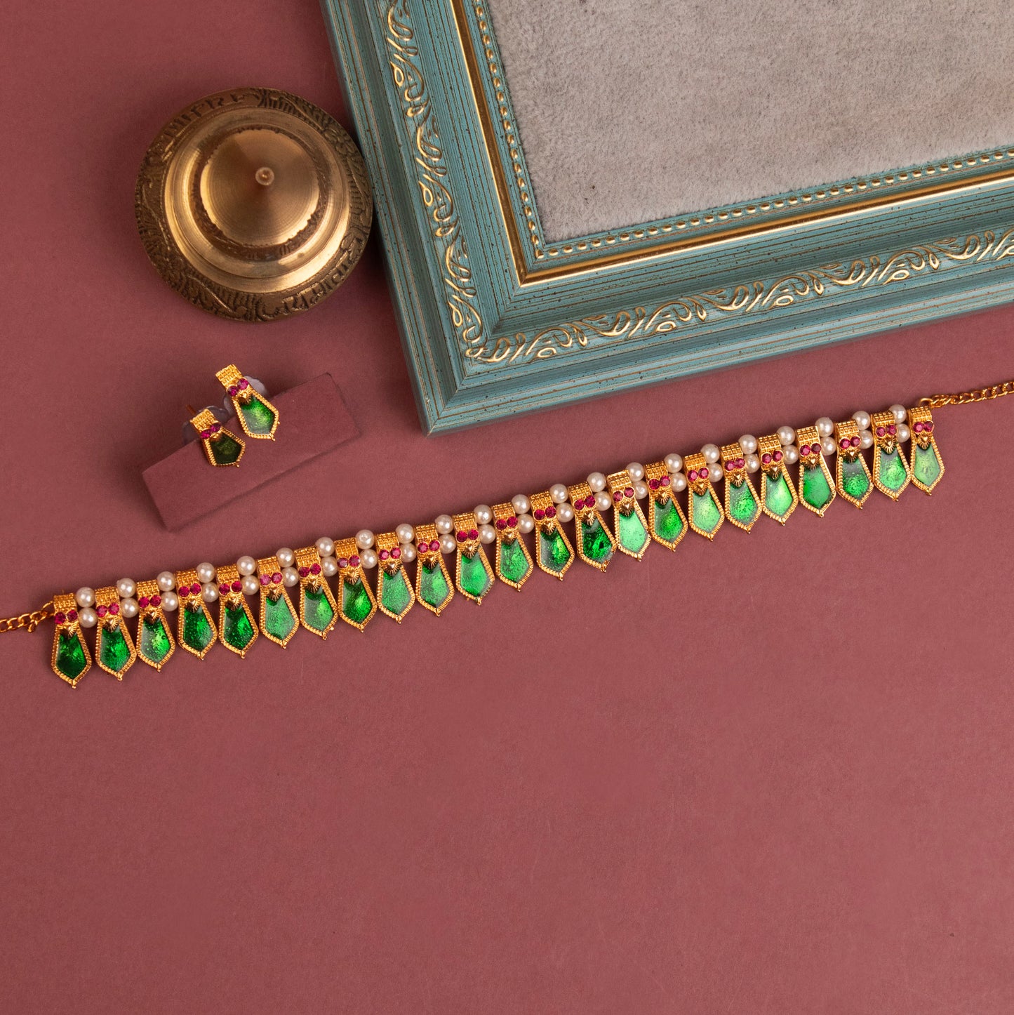 Necklace 600
