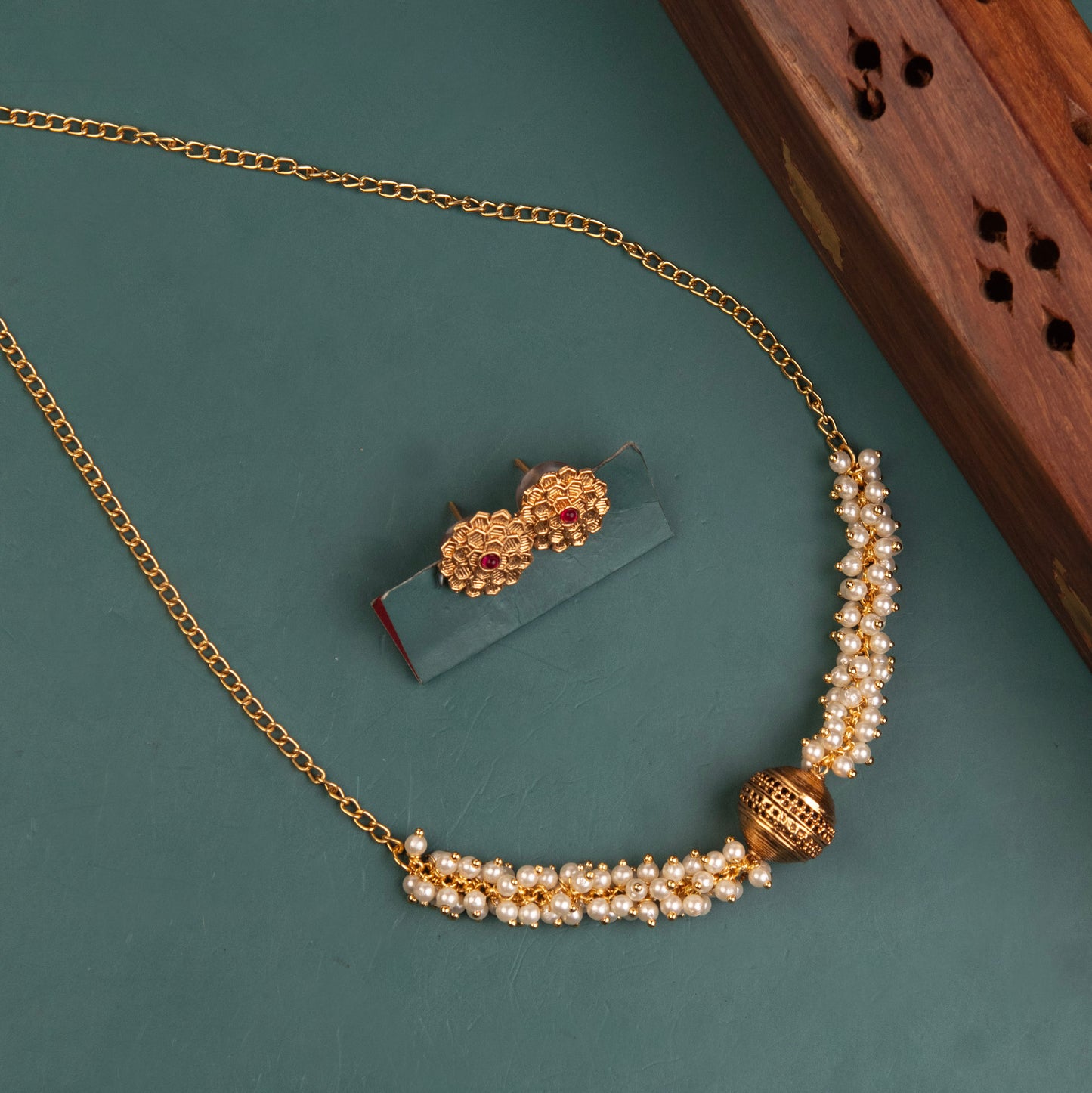 Necklace 525