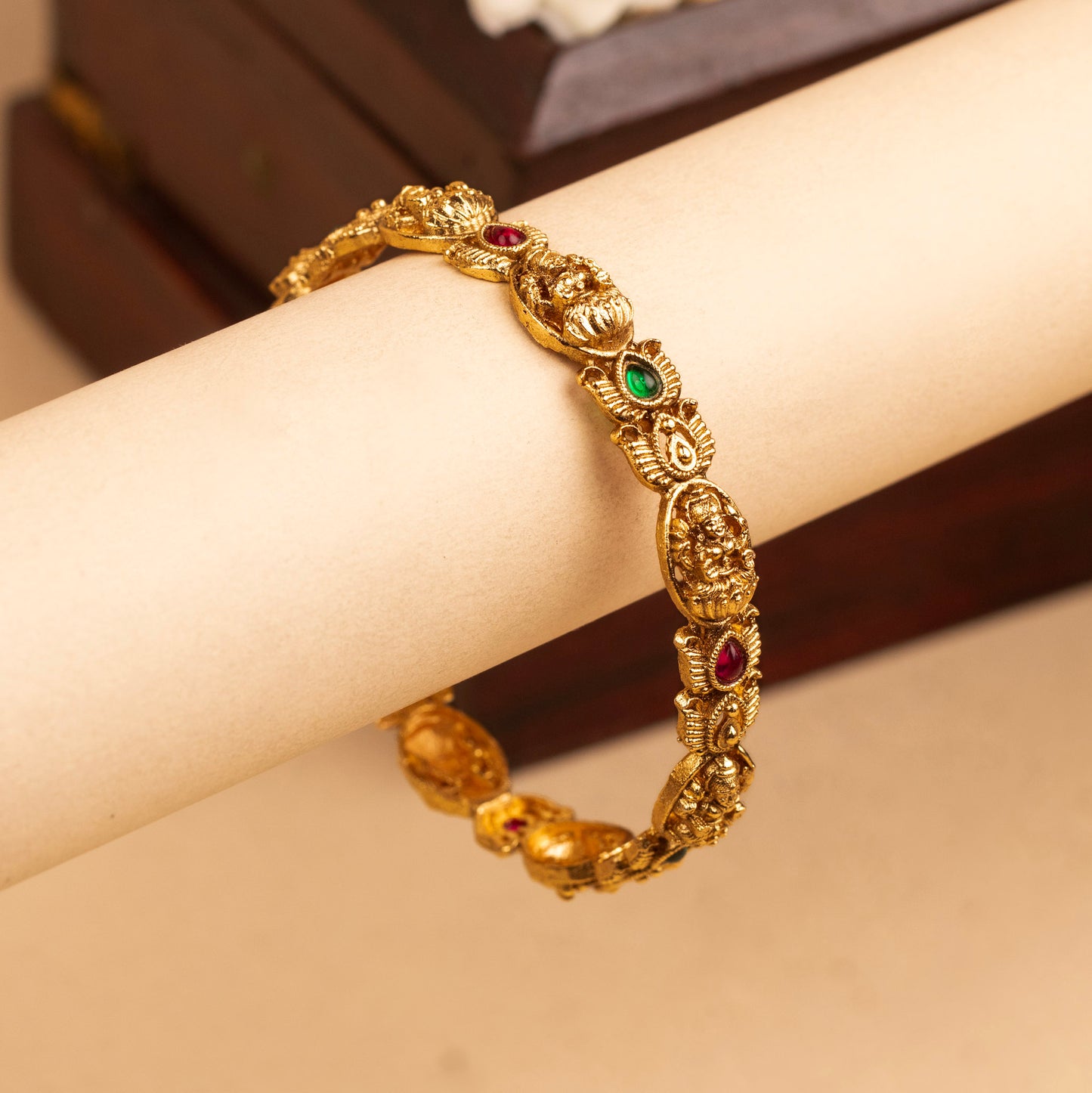 Antique Bangle B311