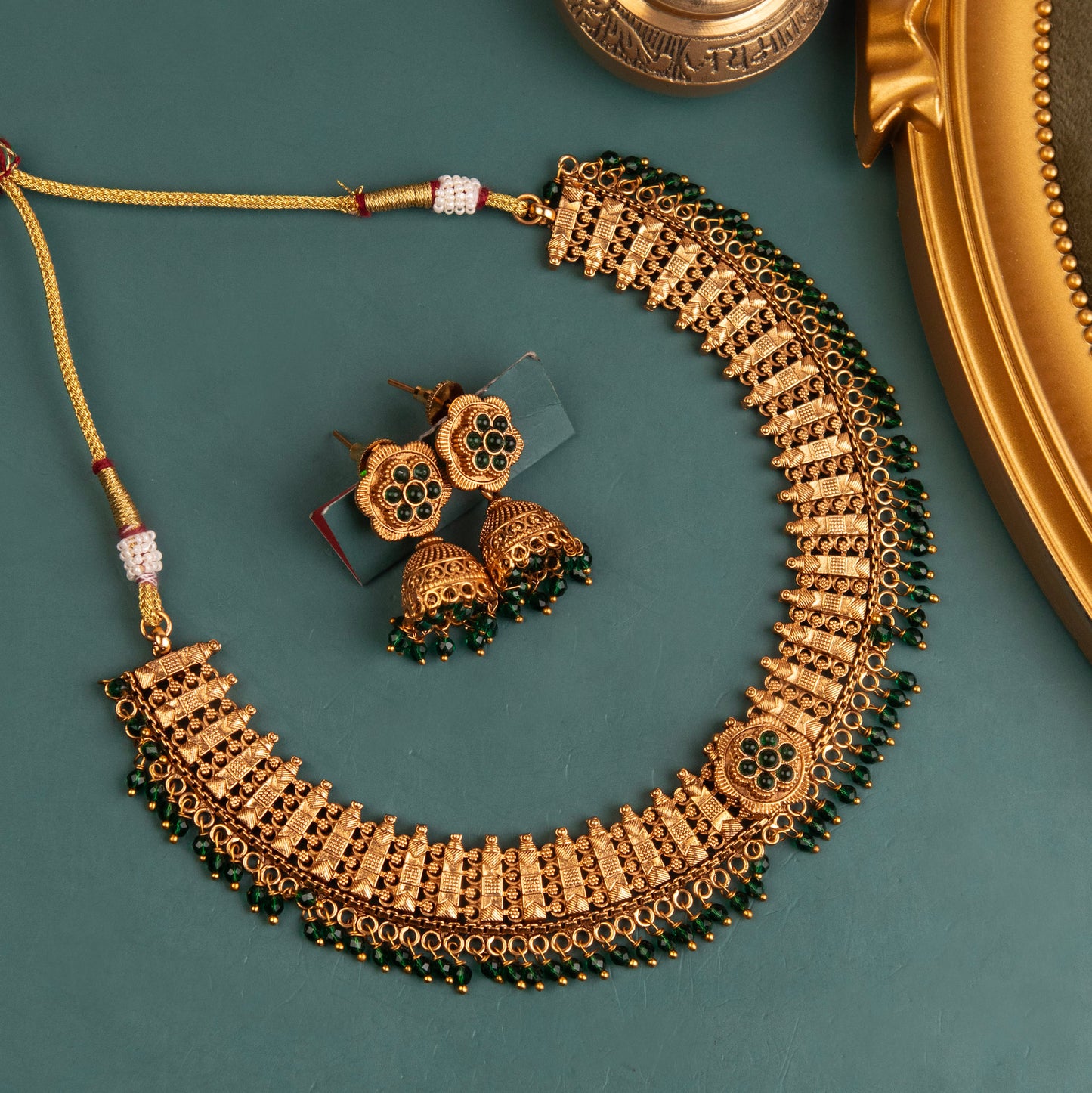 Necklace 182