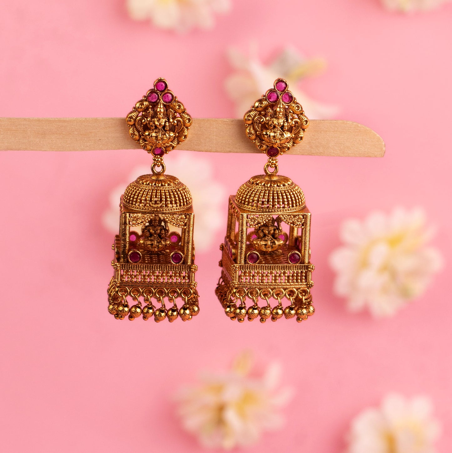 Premium Antique Earrings E079