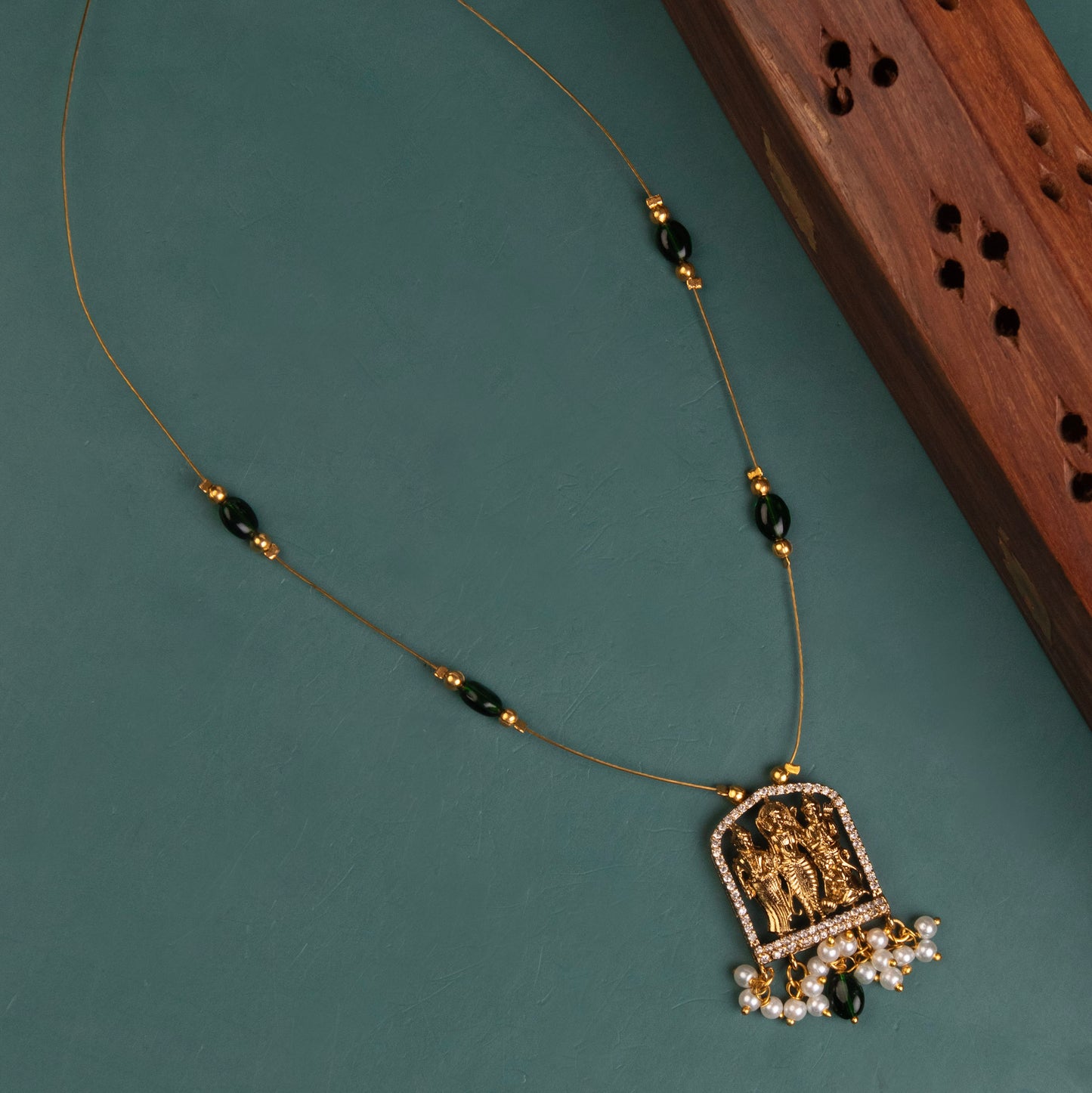 Necklace 530