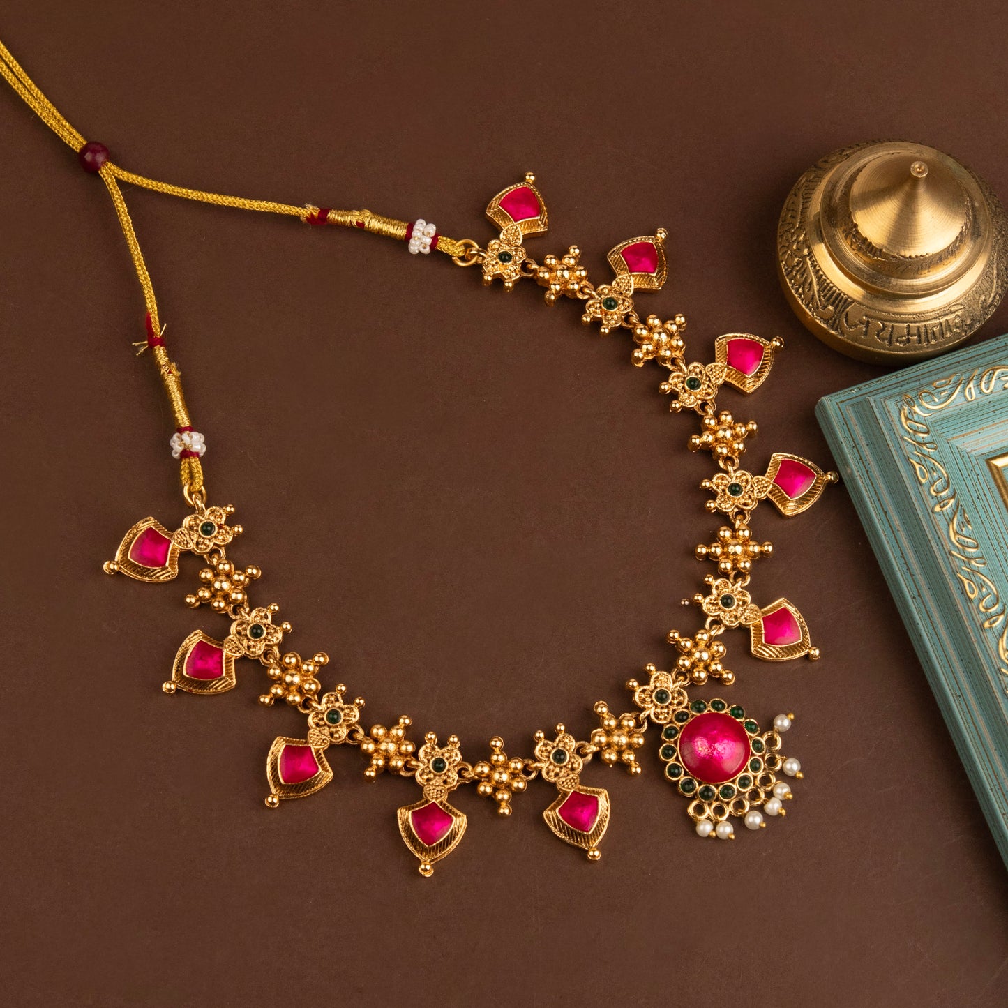 Necklace 472