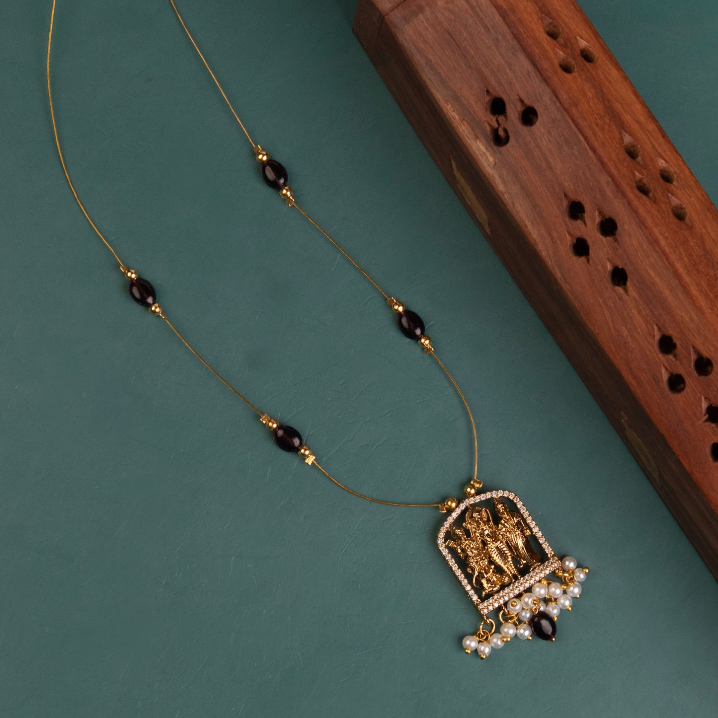 Necklace 530