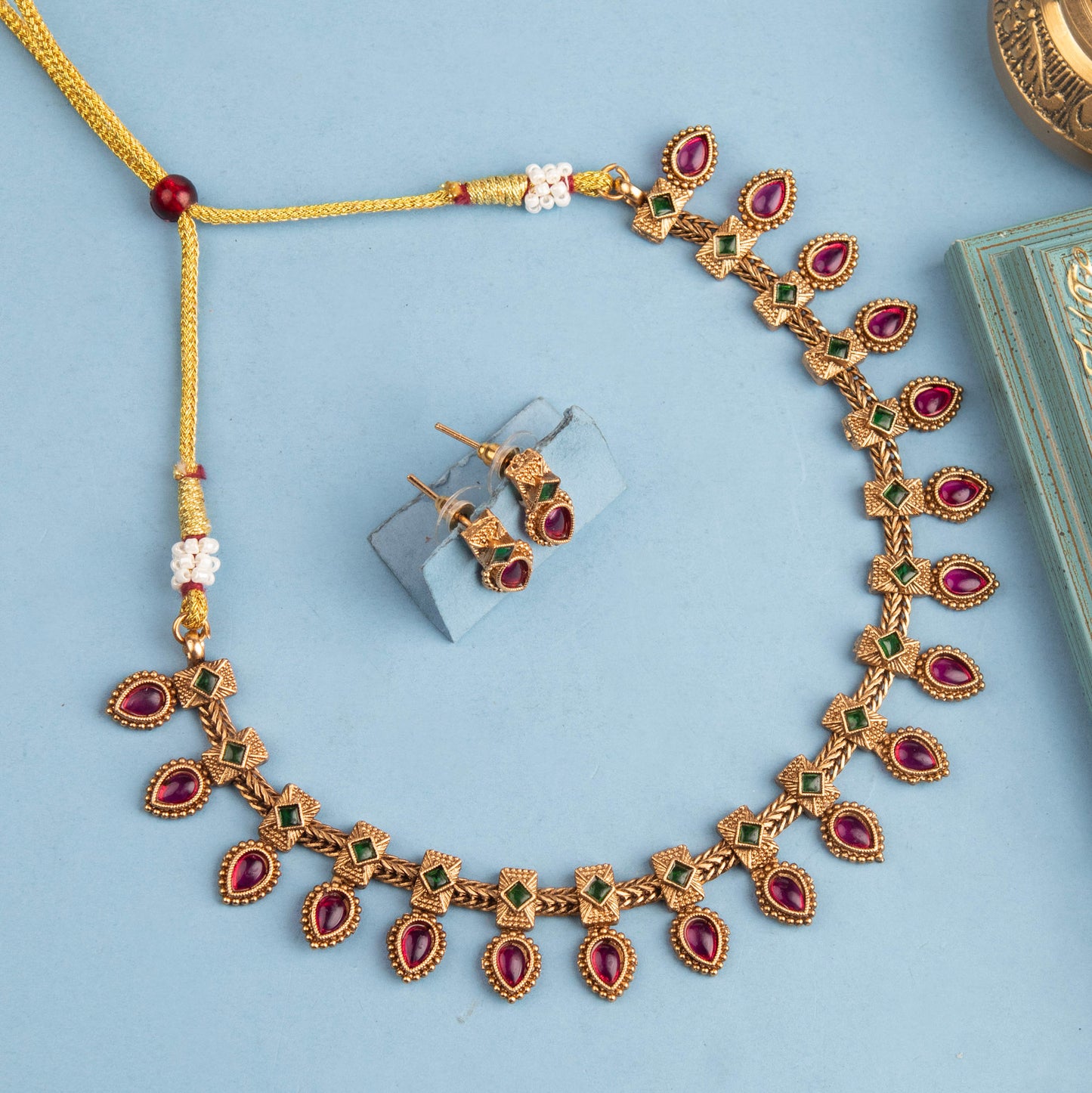 Necklace 858