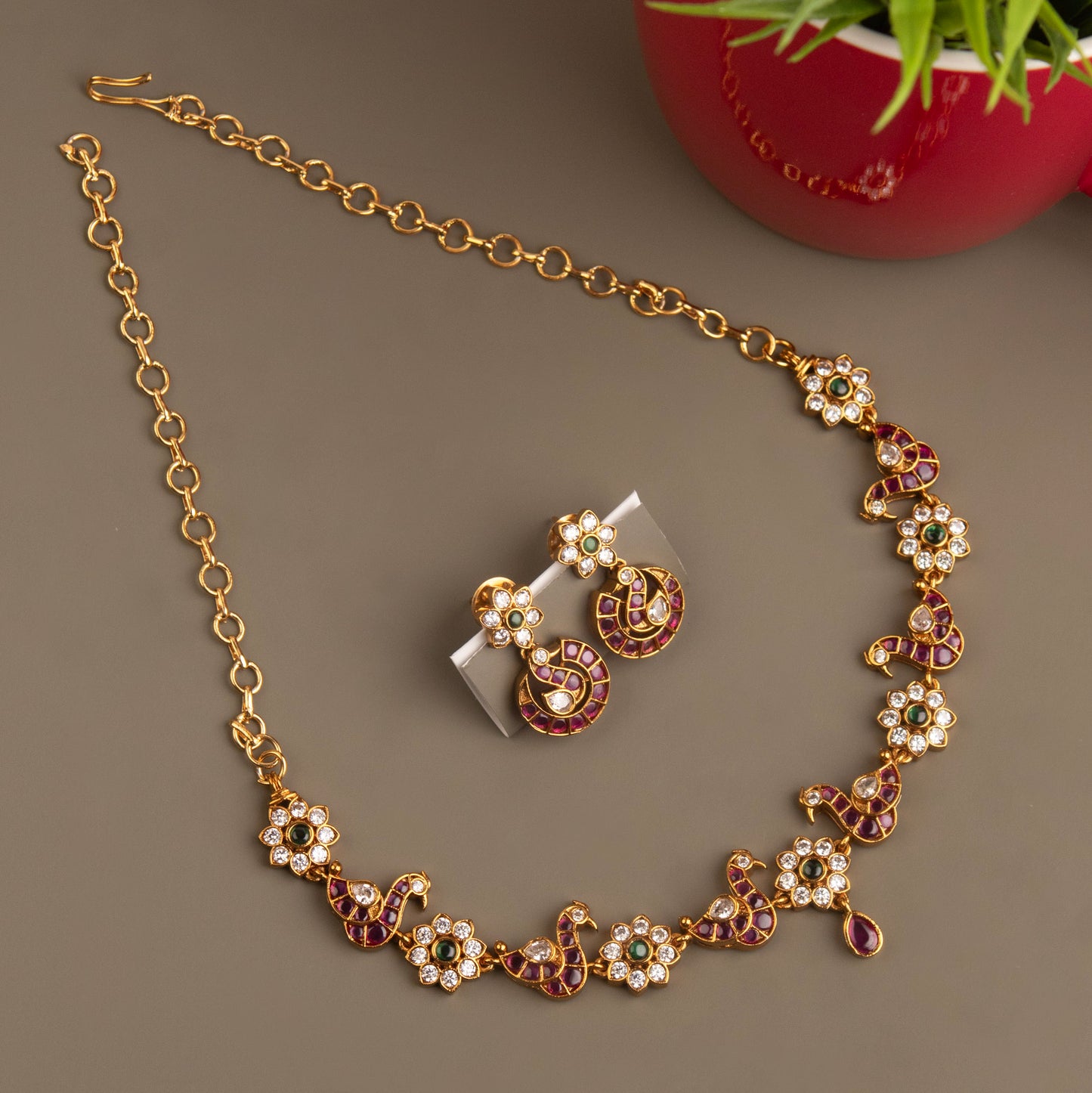 Necklace 700