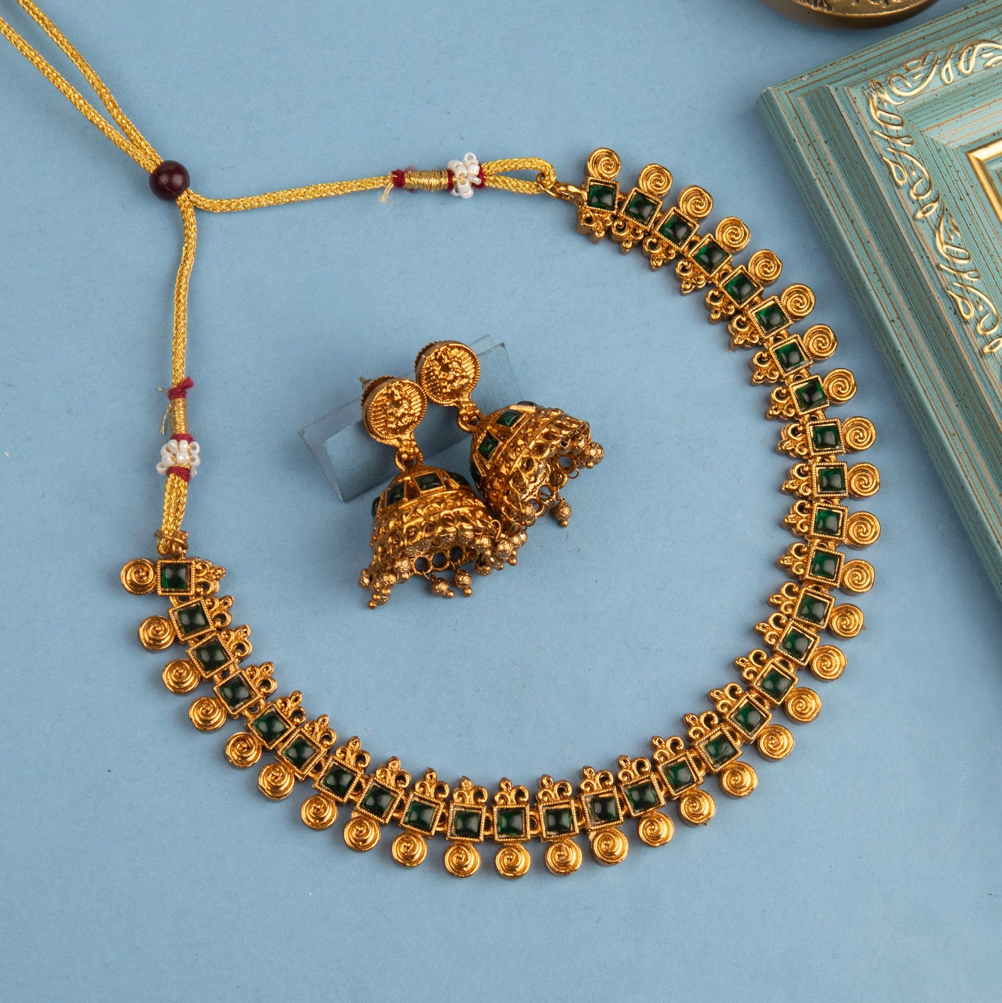 Necklace 886