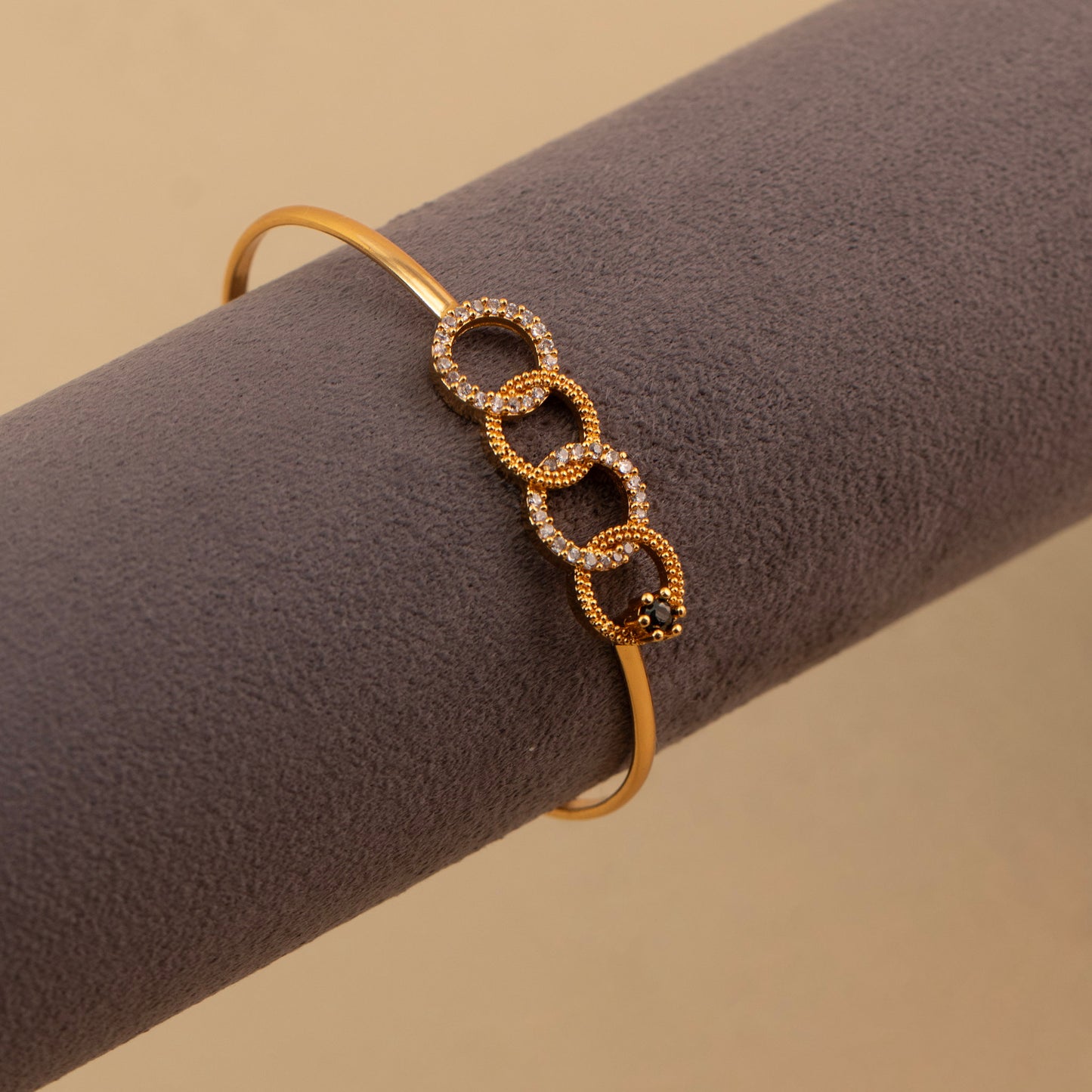 Cuff Bangle B133