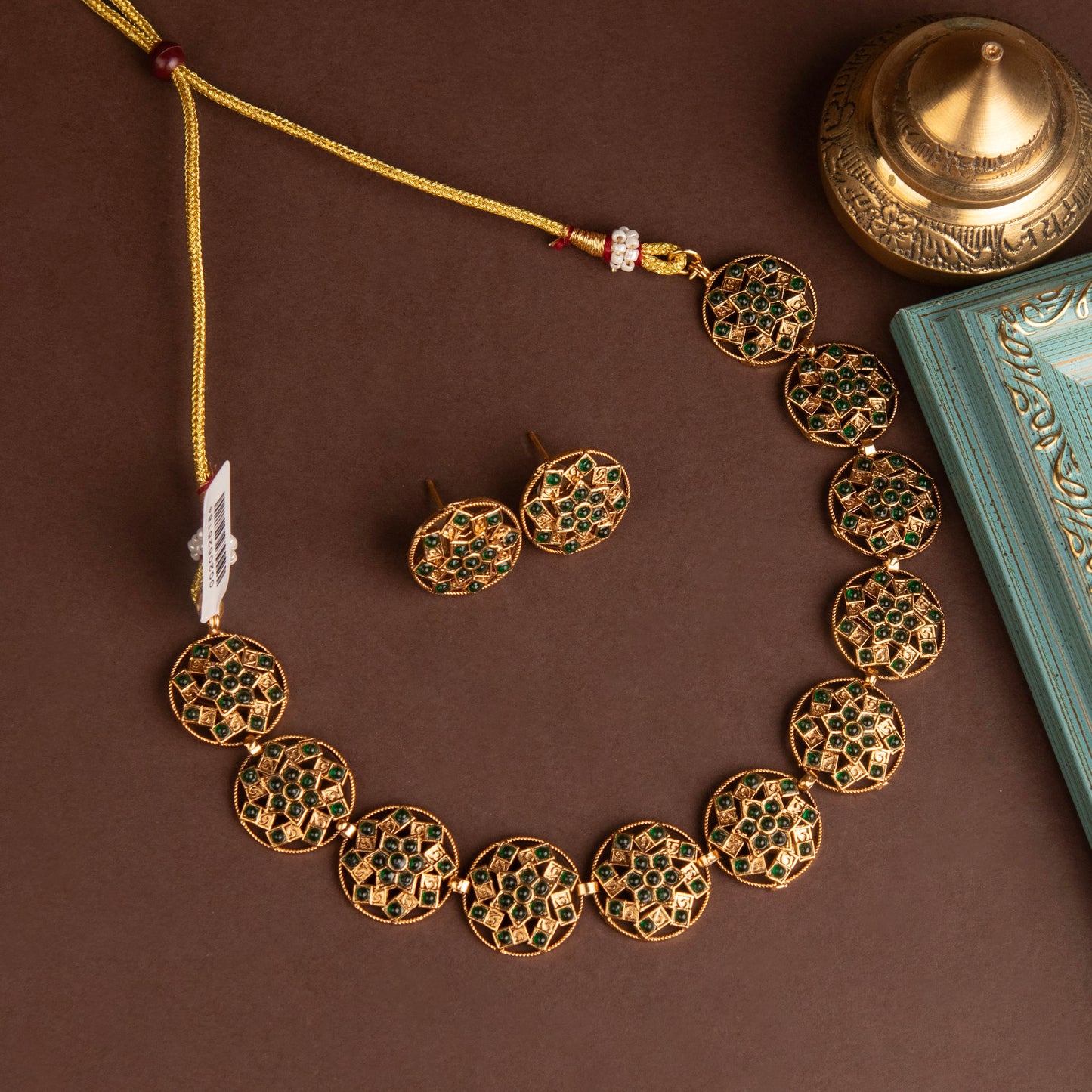 Necklace 696