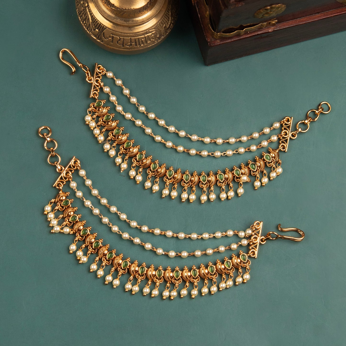 Premium Ear Chain EC22