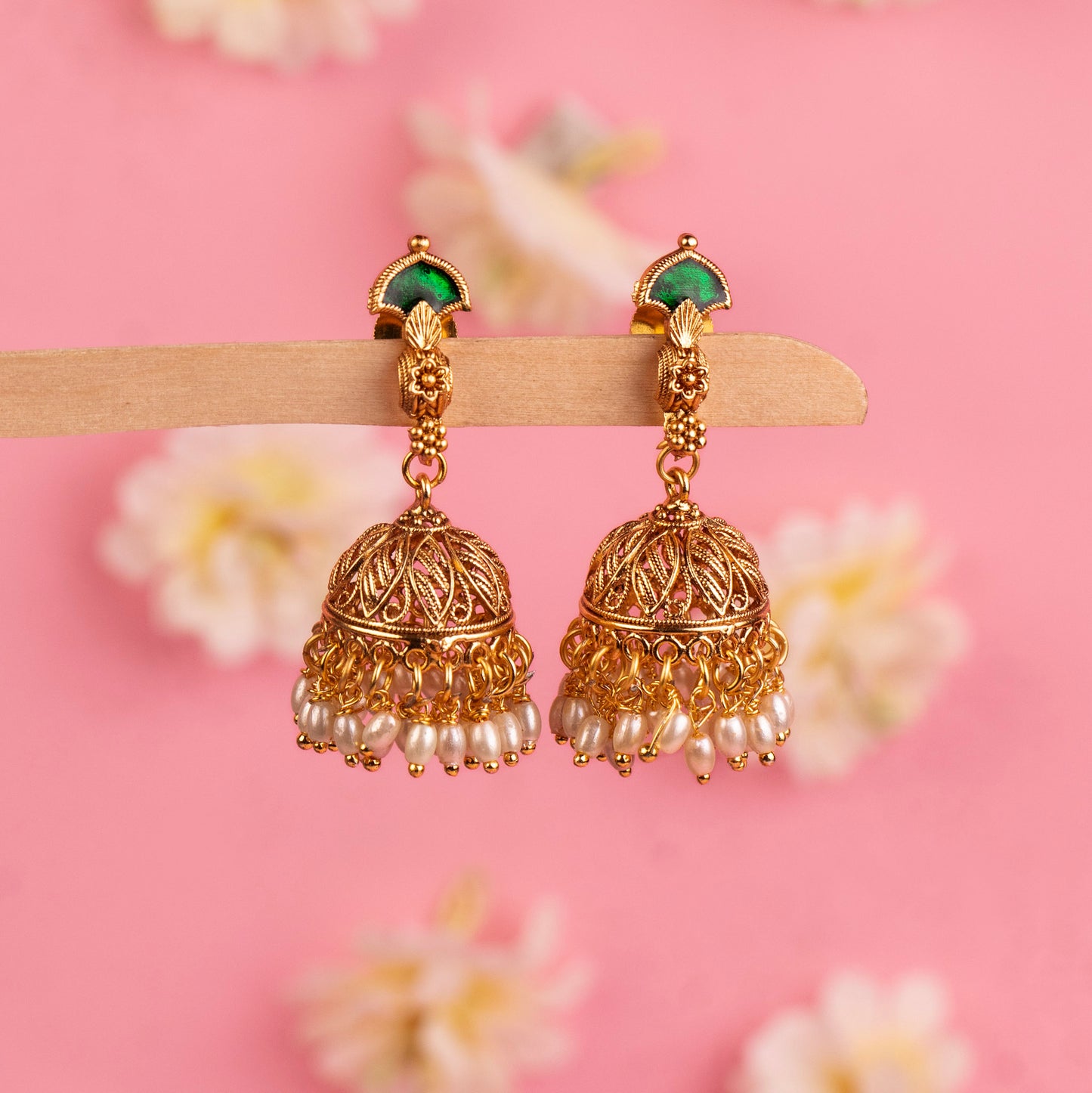Antique Earrings E123