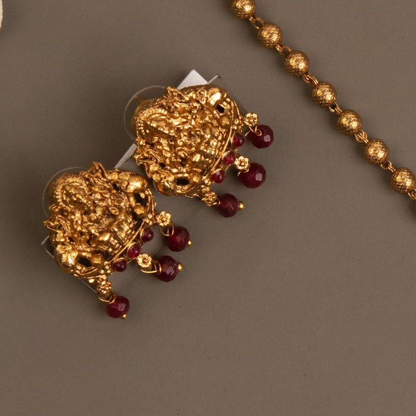 Necklace 676