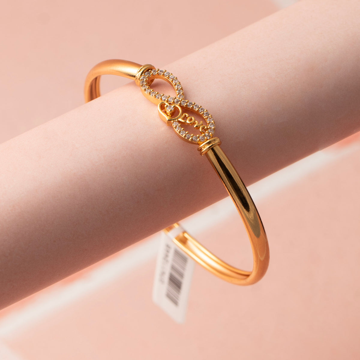 Cuff Bangle B67
