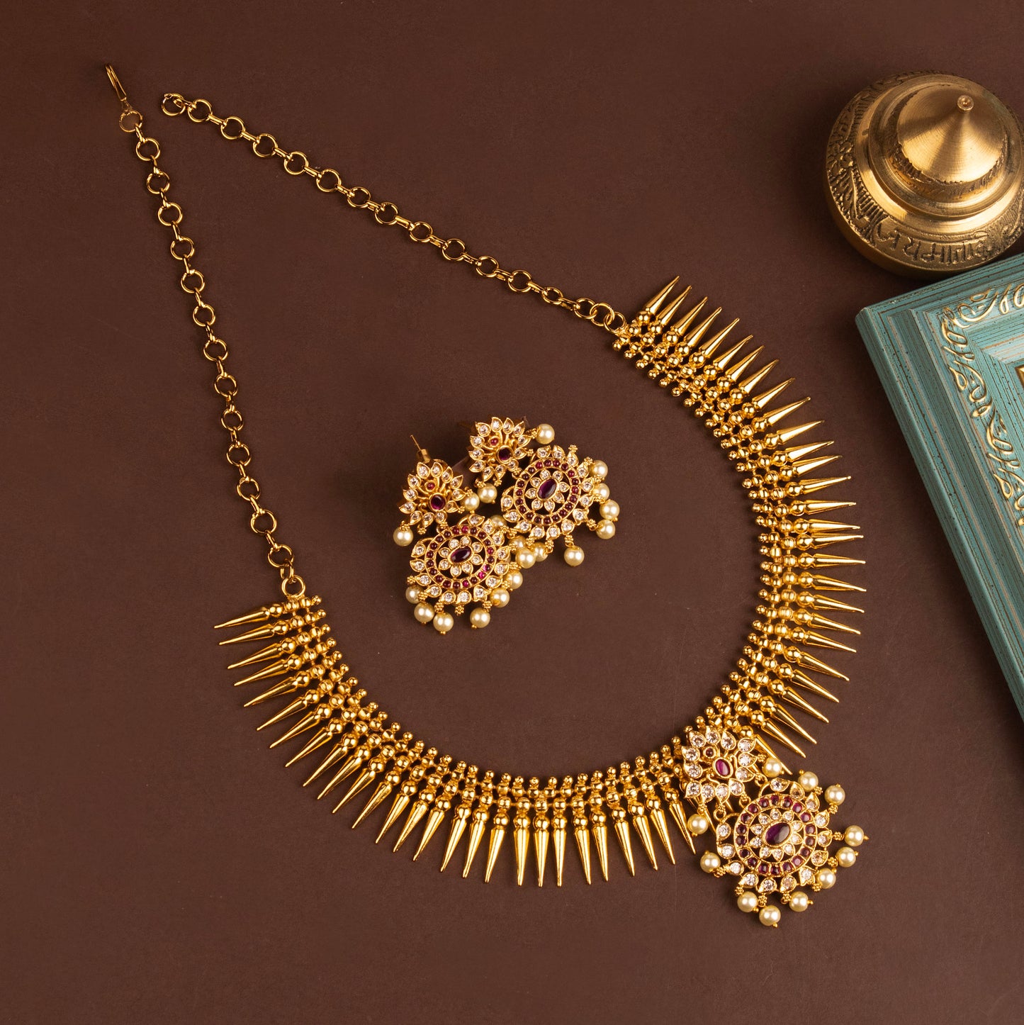 Necklace 832