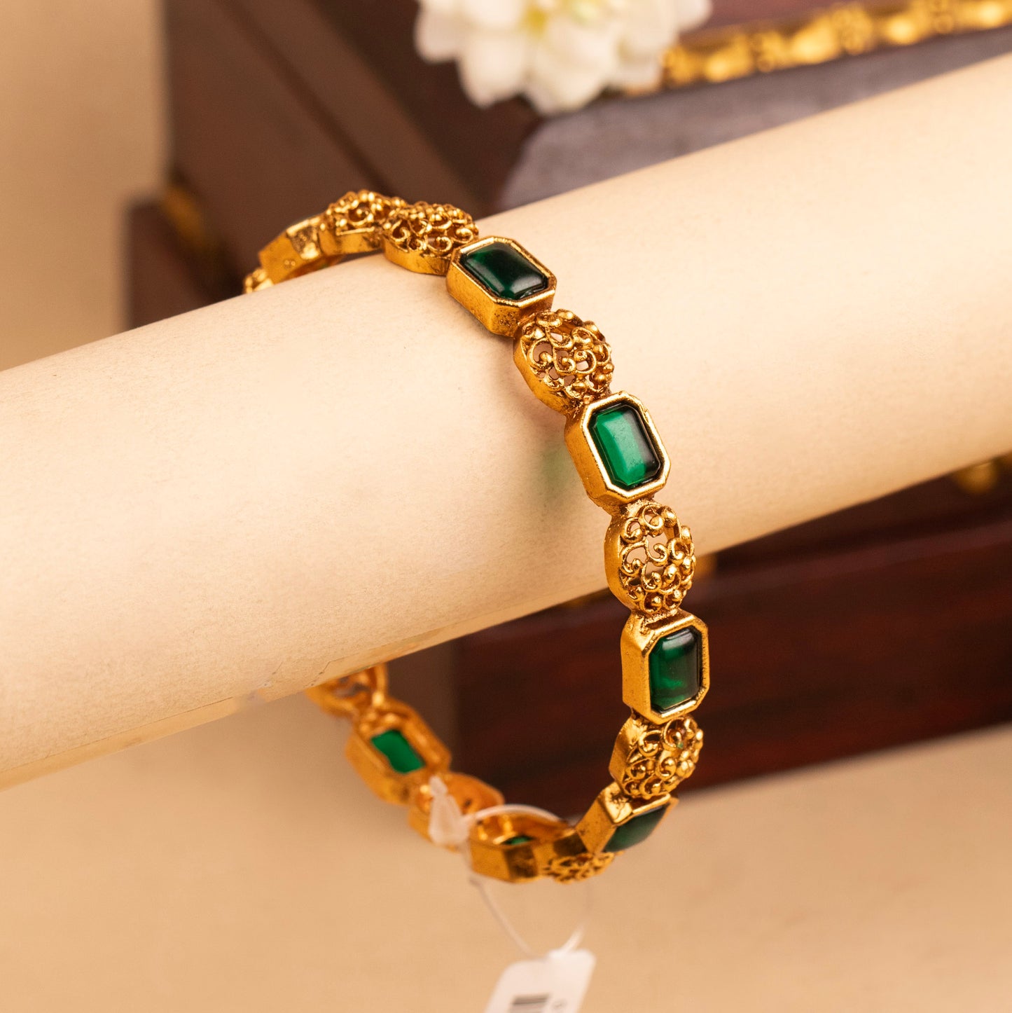 Antique Bangle B305
