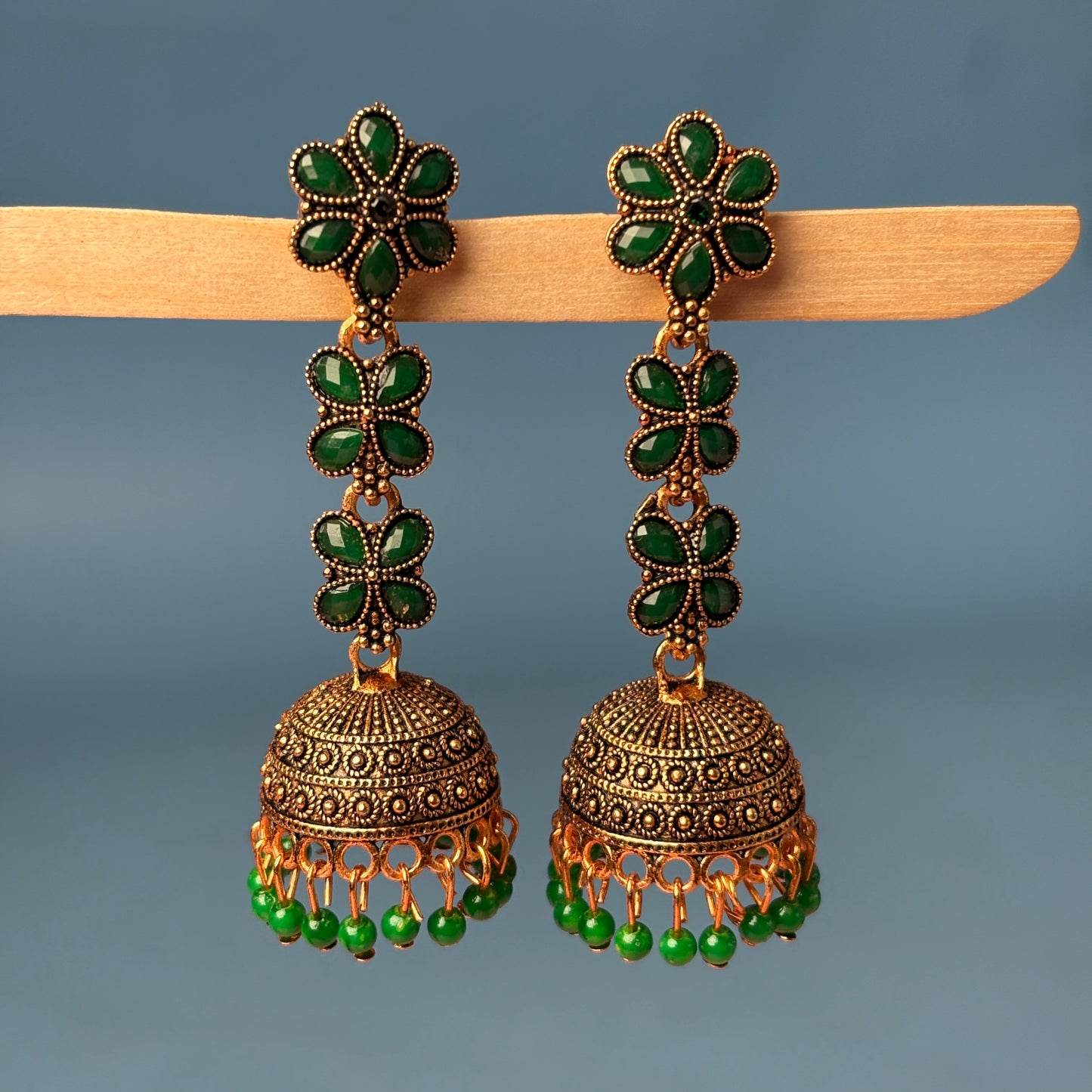 Antique Earrings E131