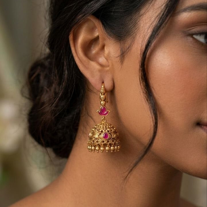Antique Earrings E897