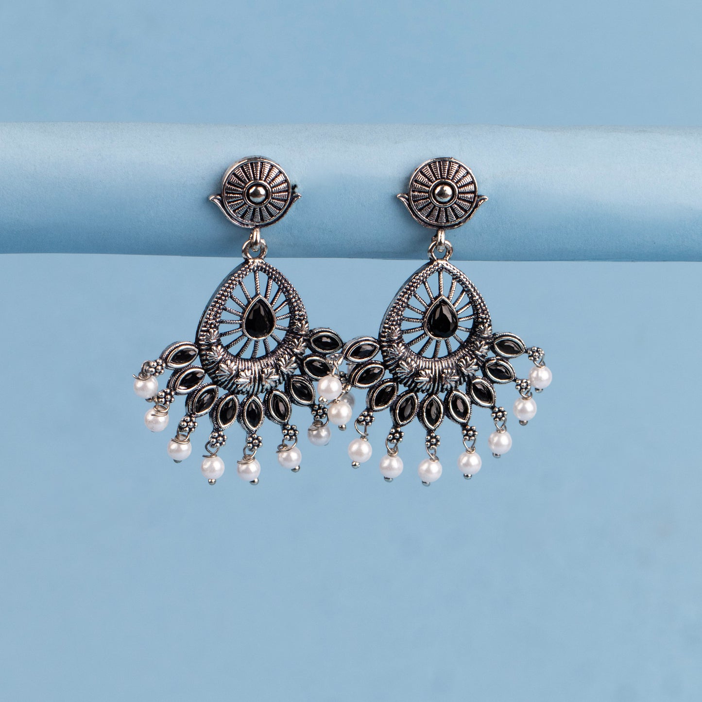Oxidised Earrings E581
