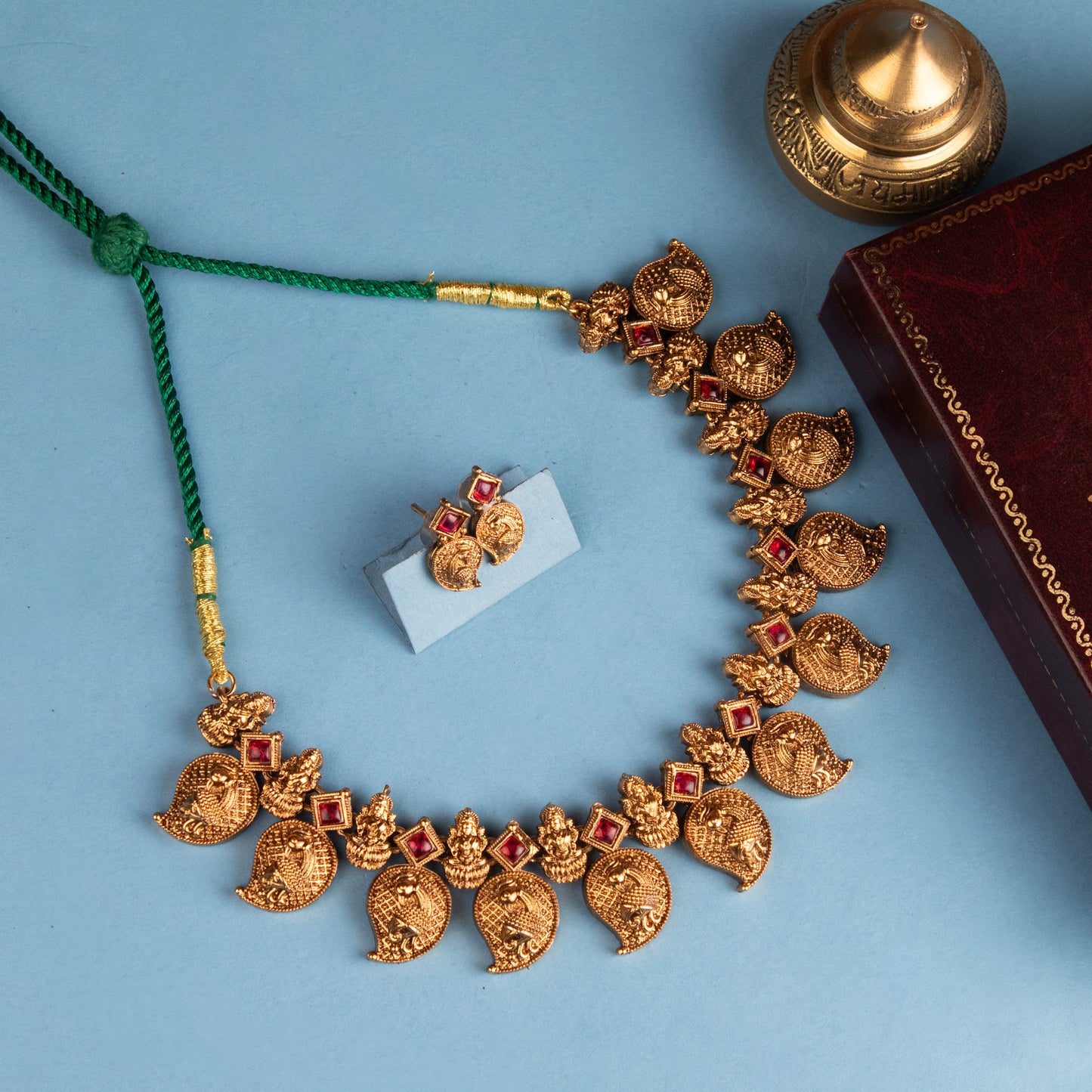 Necklace 038