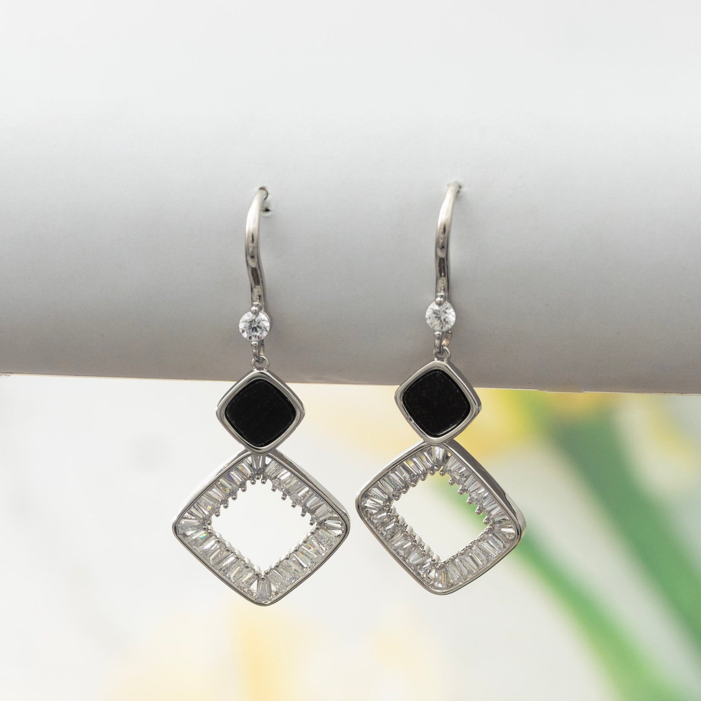 Fancy Earrings E307