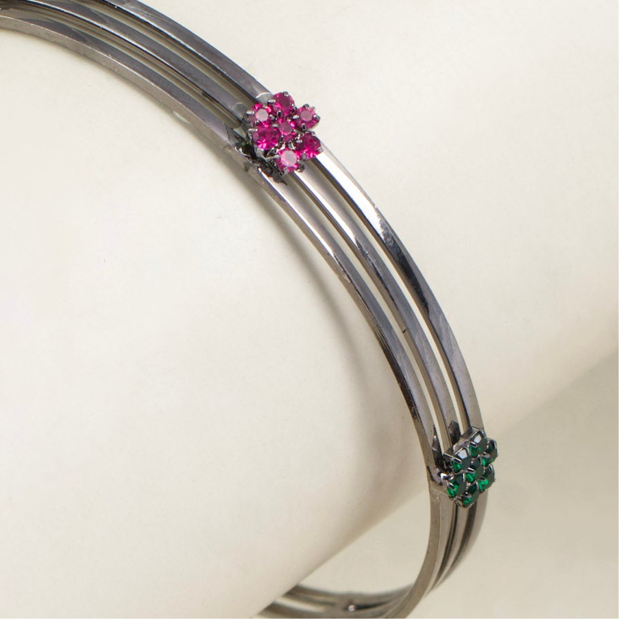 Fancy Bangles B47