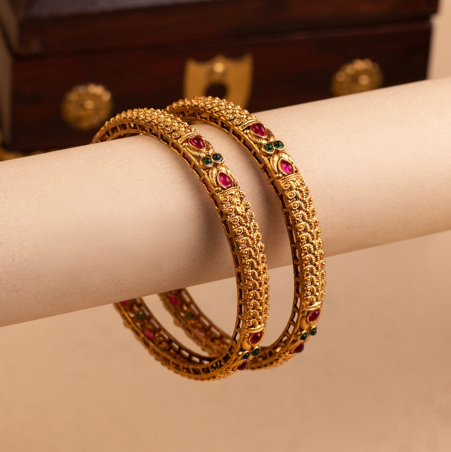 Antique Bangle B331( 2 piece)