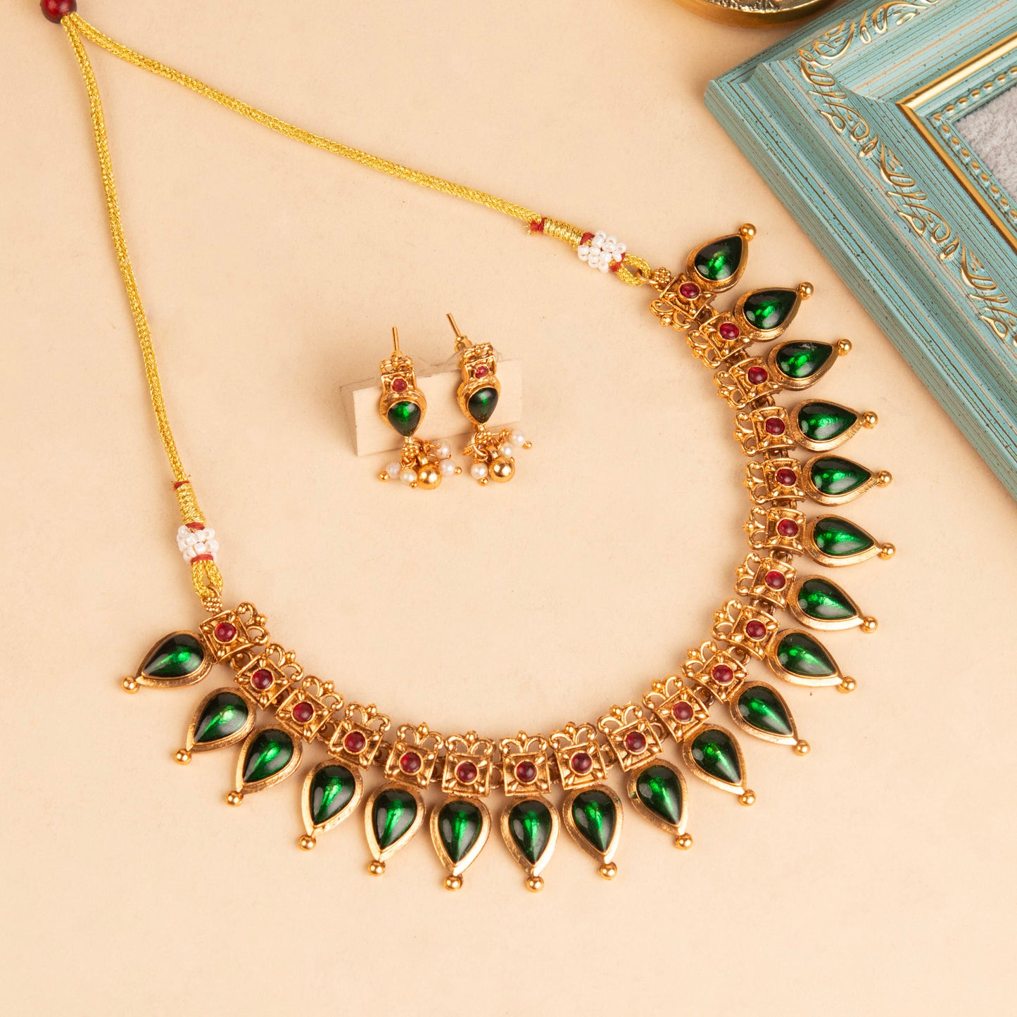 Necklace 201
