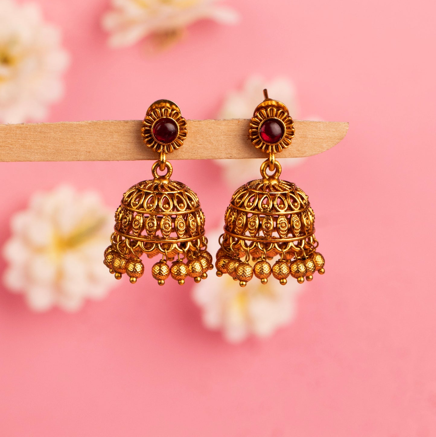 Antique Earrings E060