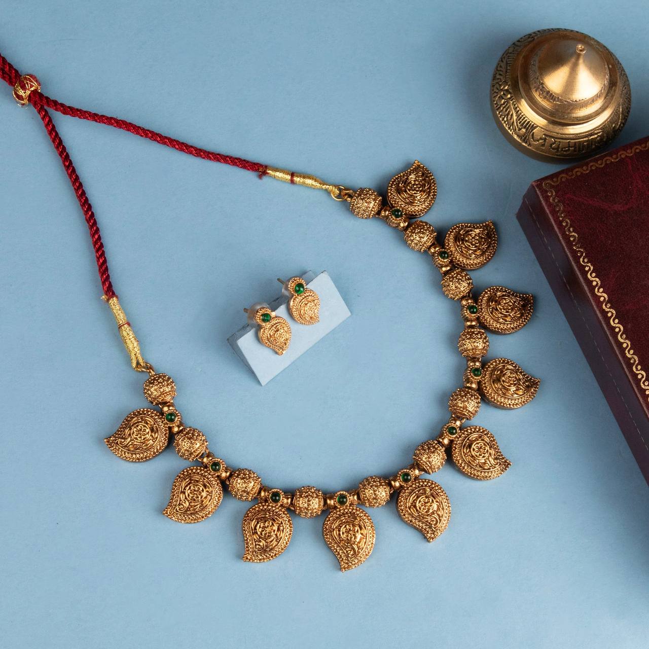 Necklace 887