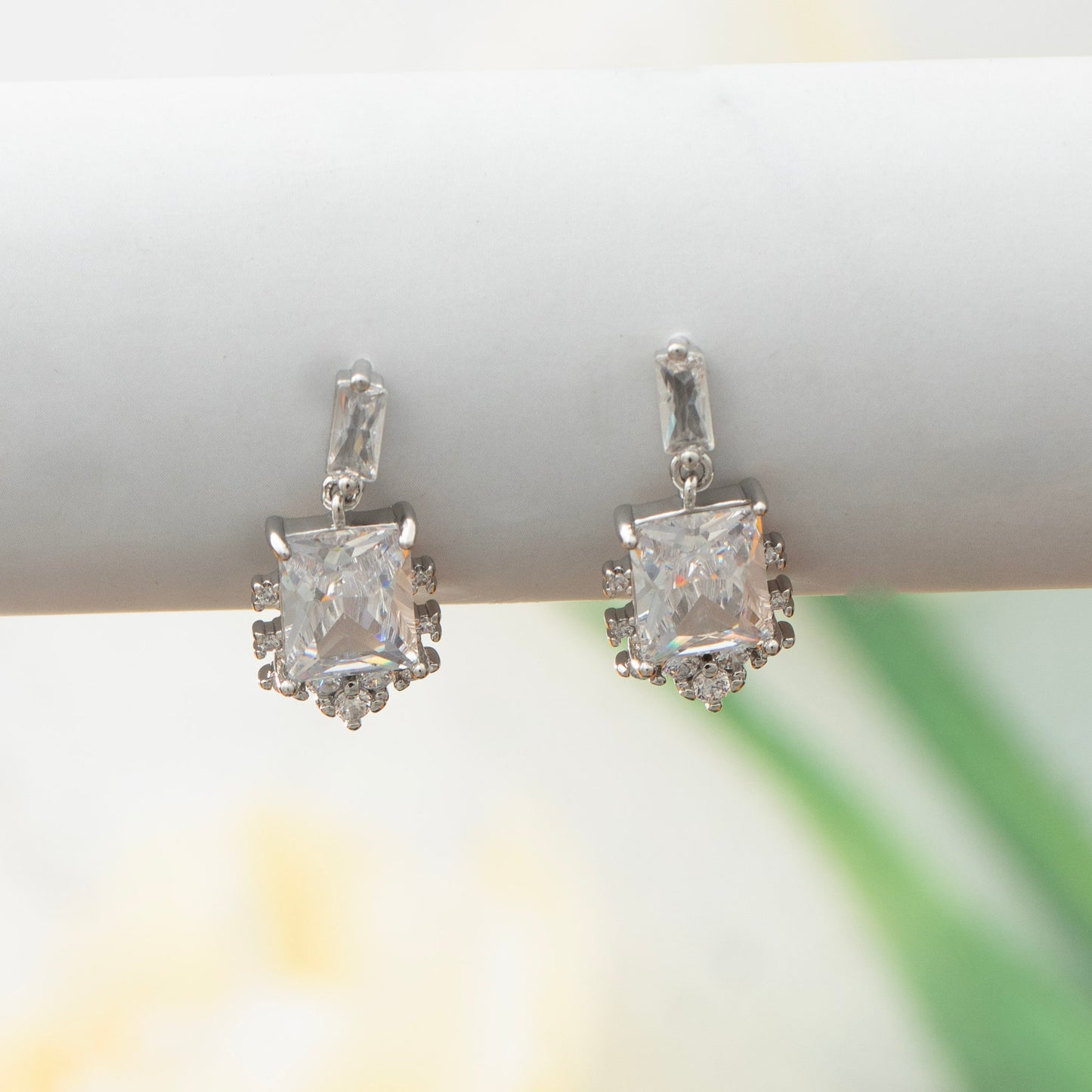 Fancy Earrings E312