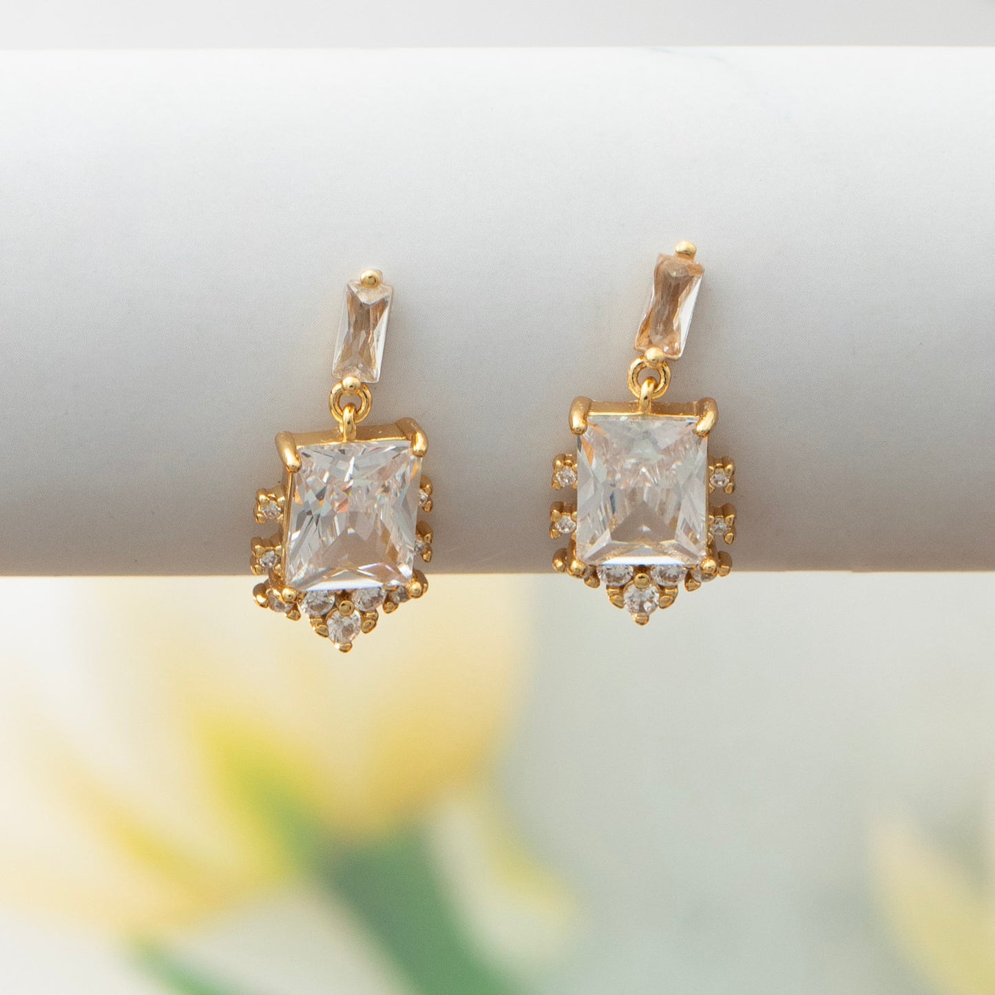 Fancy Earrings E312