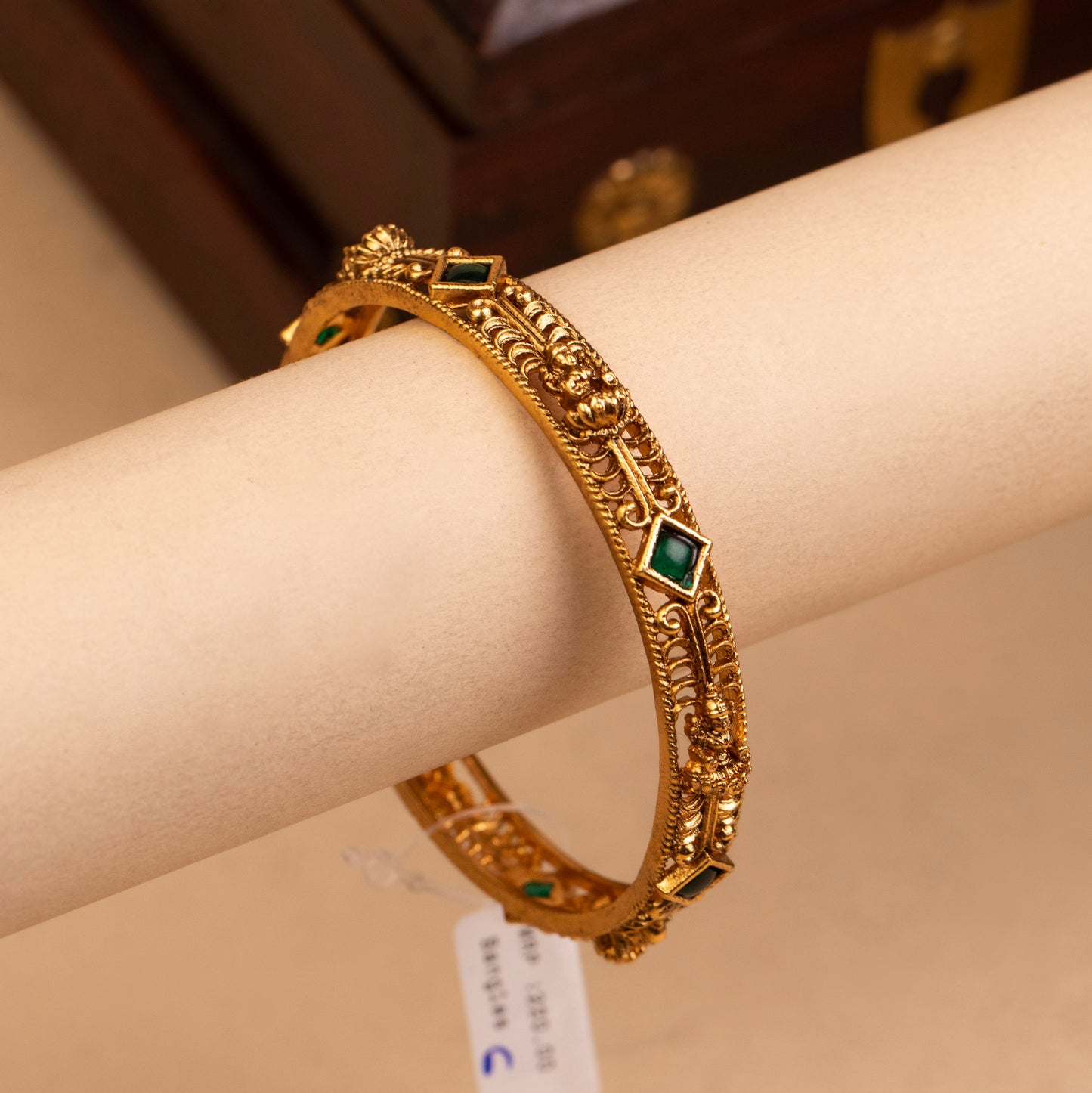 Antique Bangle B384