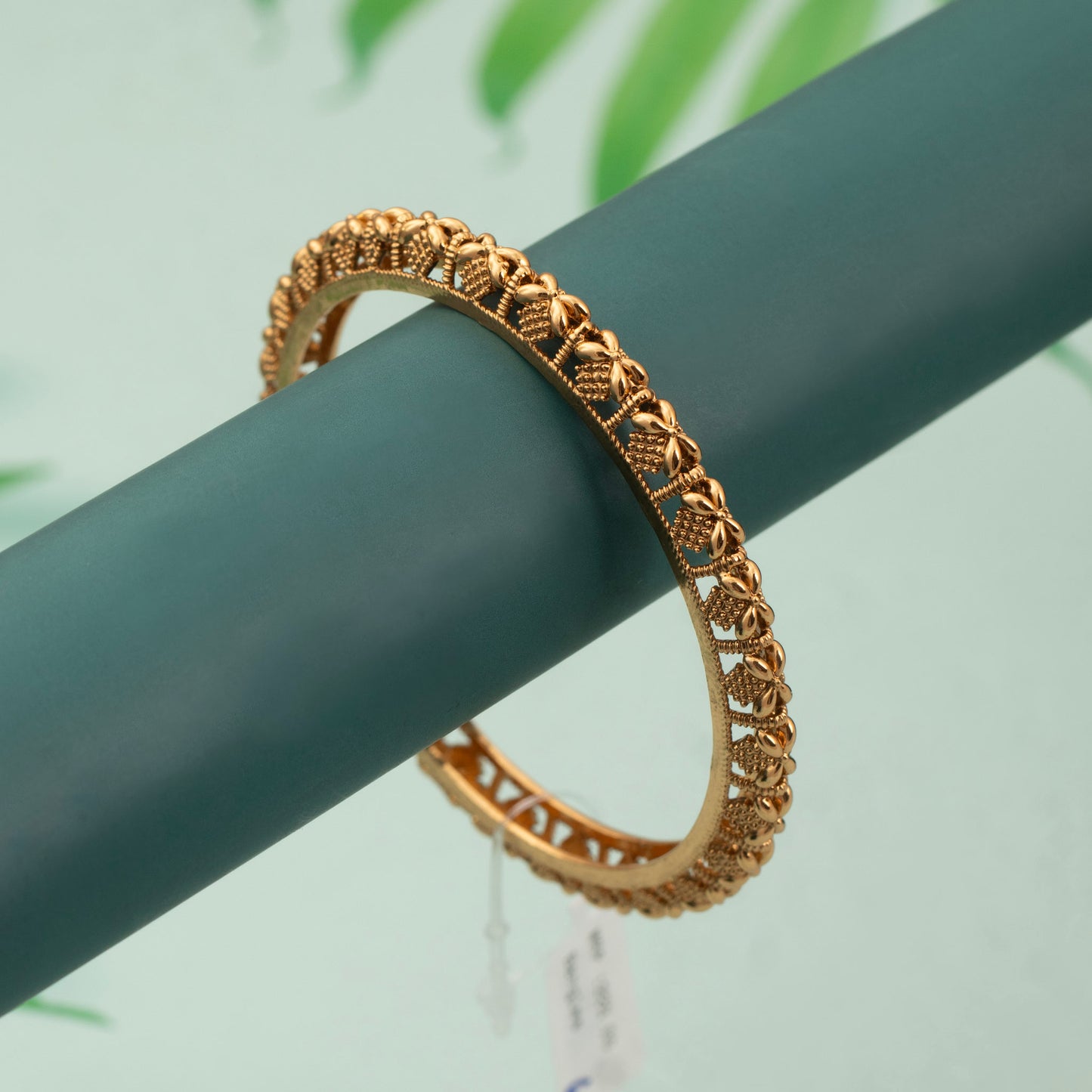 Gold Plated Bangle B103