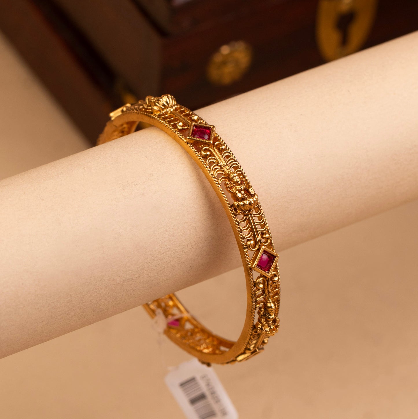 Antique Bangle B384