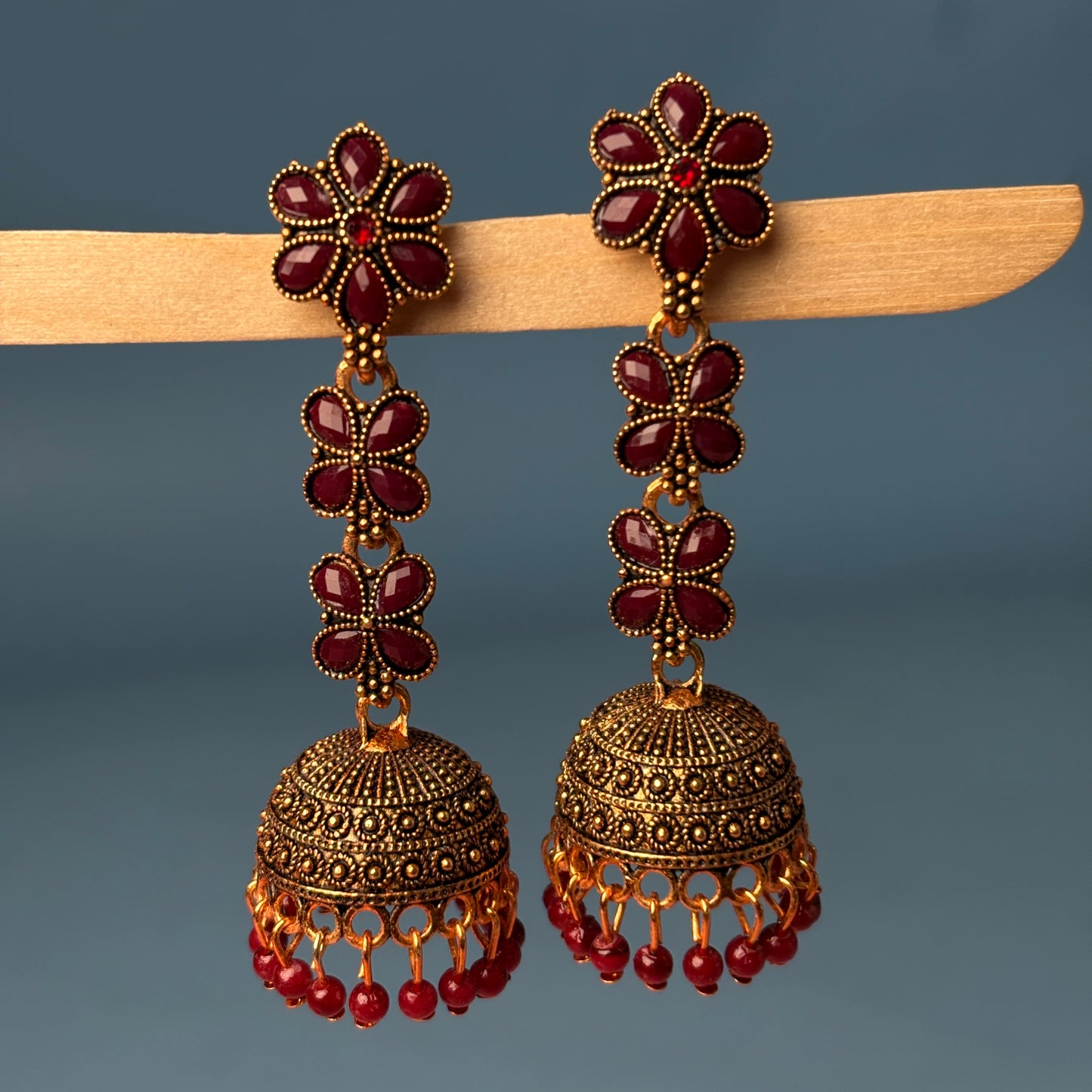 Antique Earrings E131