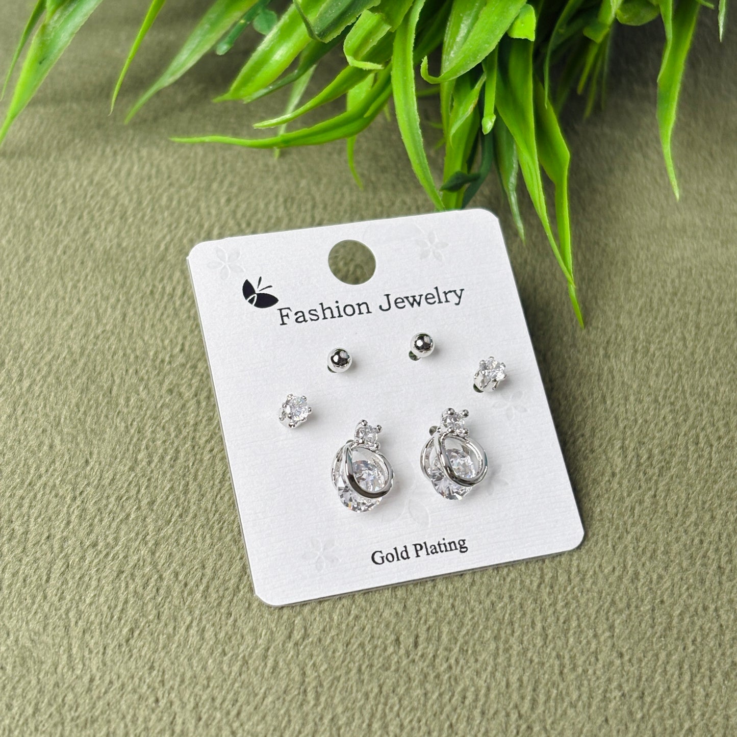 Stud Earrings E379 (Set of 3)