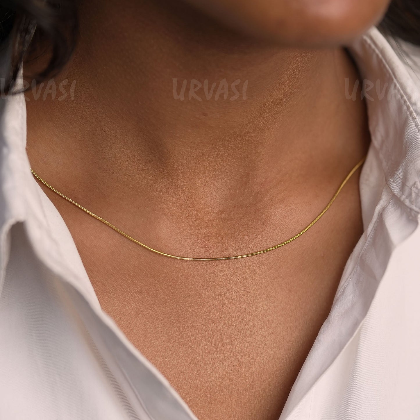 Gold-Toned Fine Simple Chain SC348