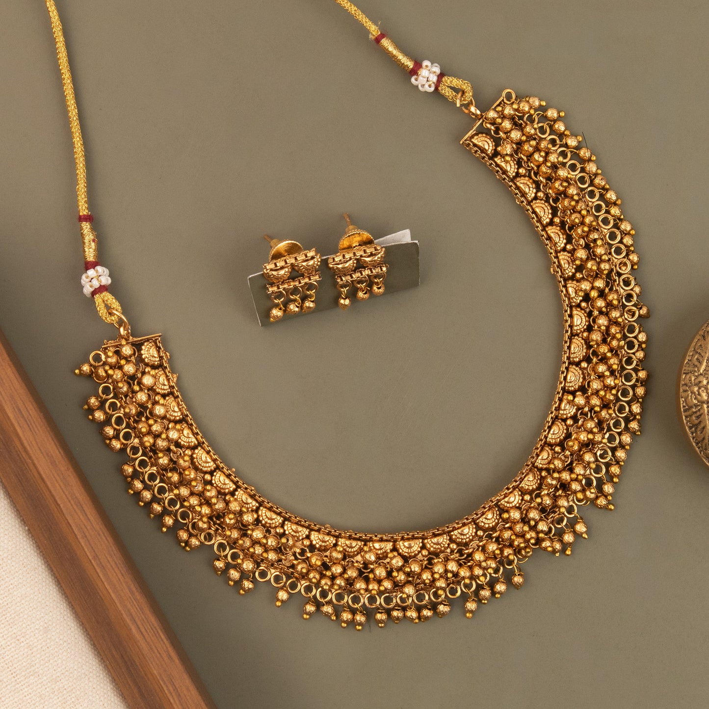 Necklace 013