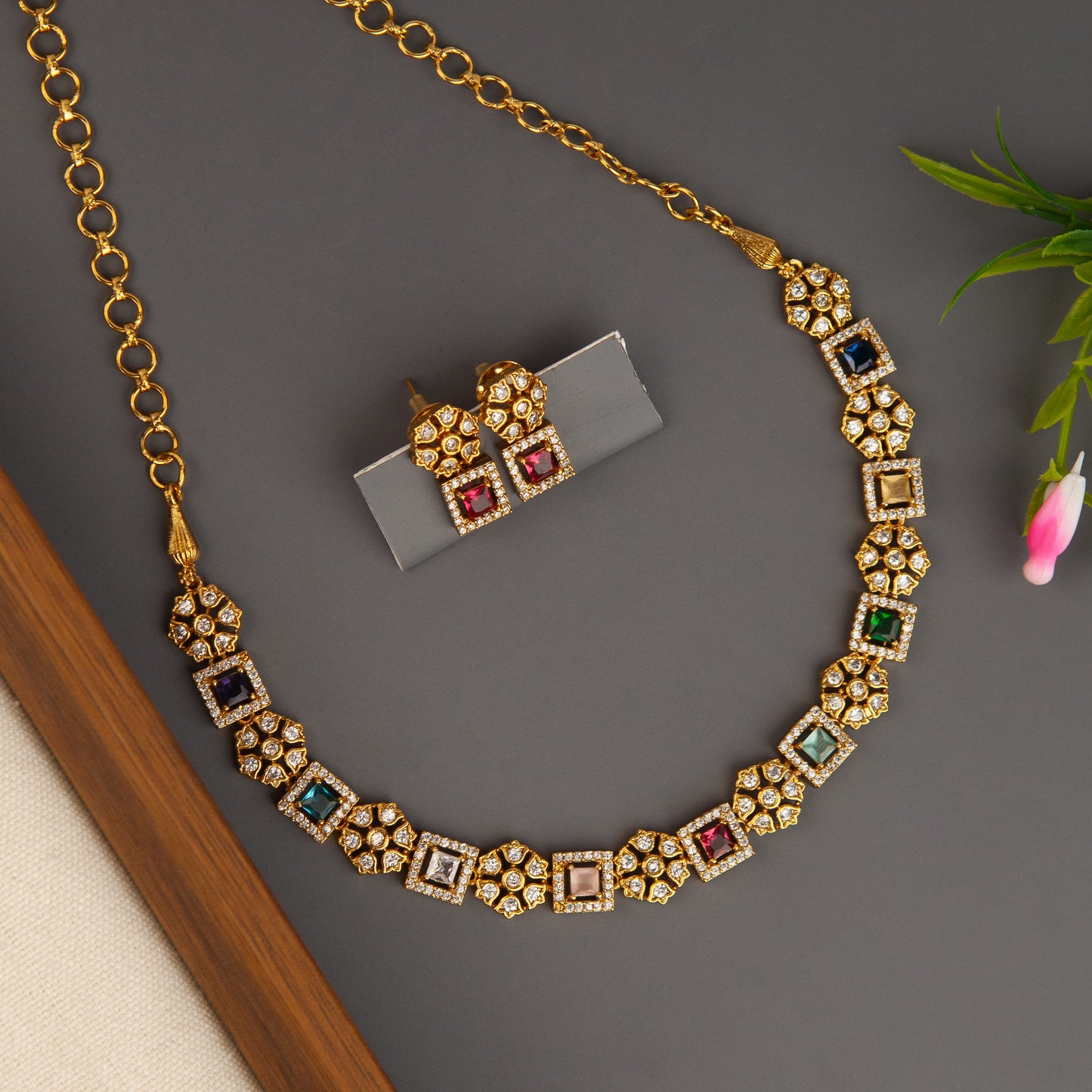 Necklace 489