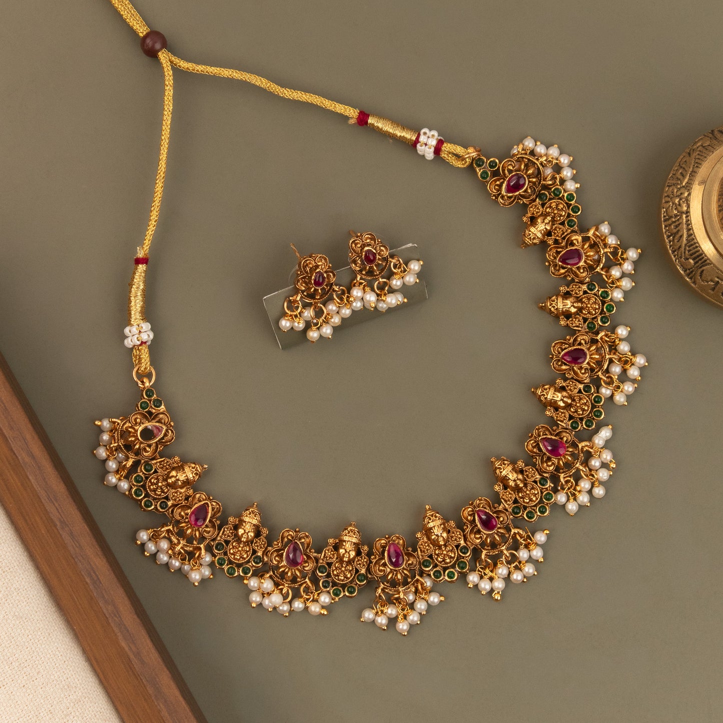 Necklace 898