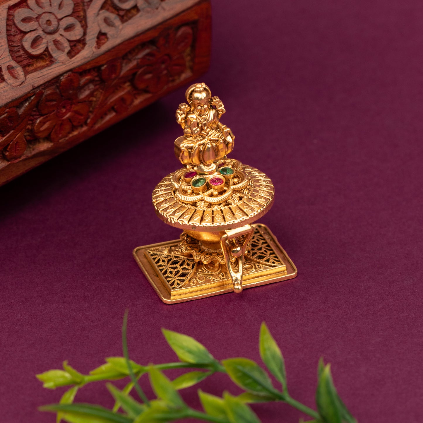 Antique Kumkum box KB12
