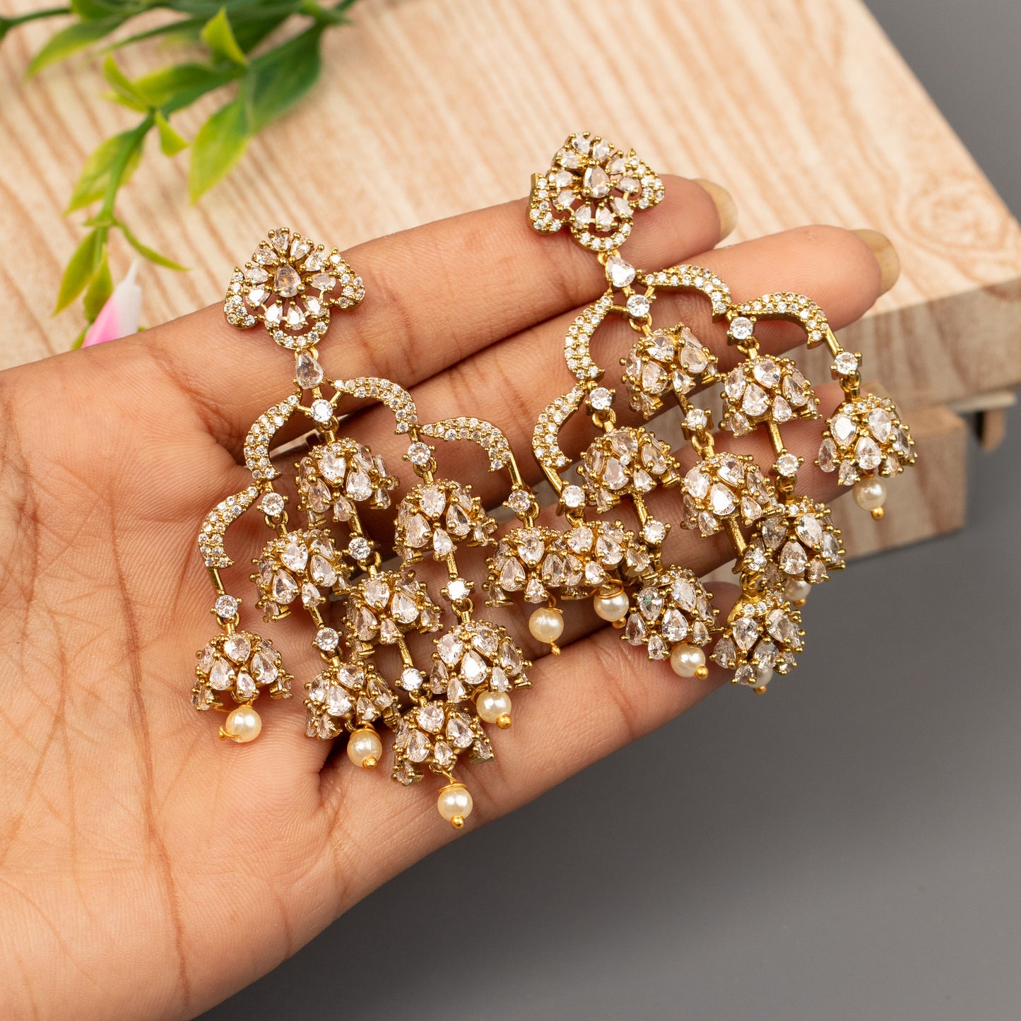 AD Hanging Earrings E1404